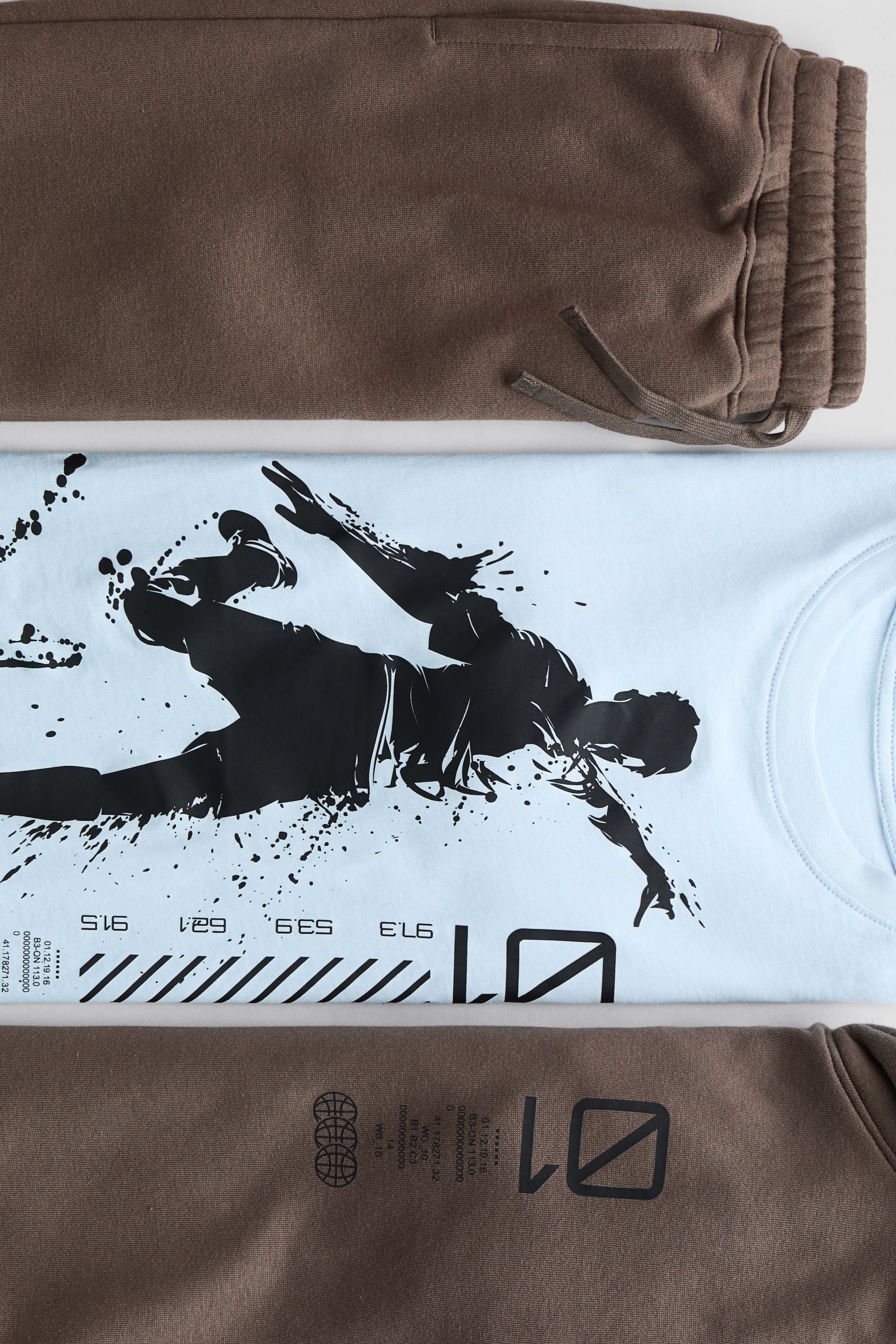 View larger image: 3-piece set - Brown/Football - Kids | H&M IN 2