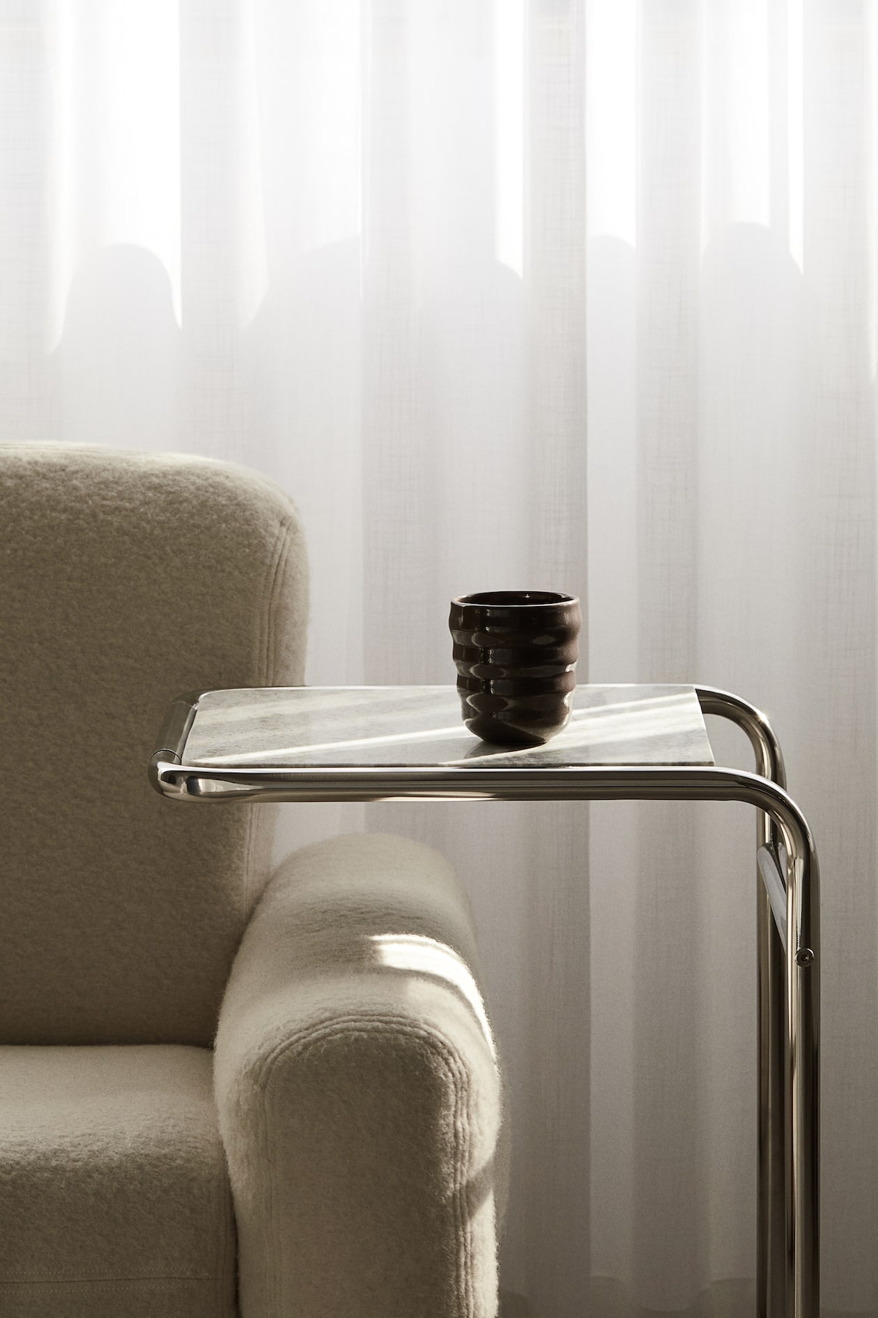 Mesa auxiliar de mármol - Plateado - HOME | H&M ES