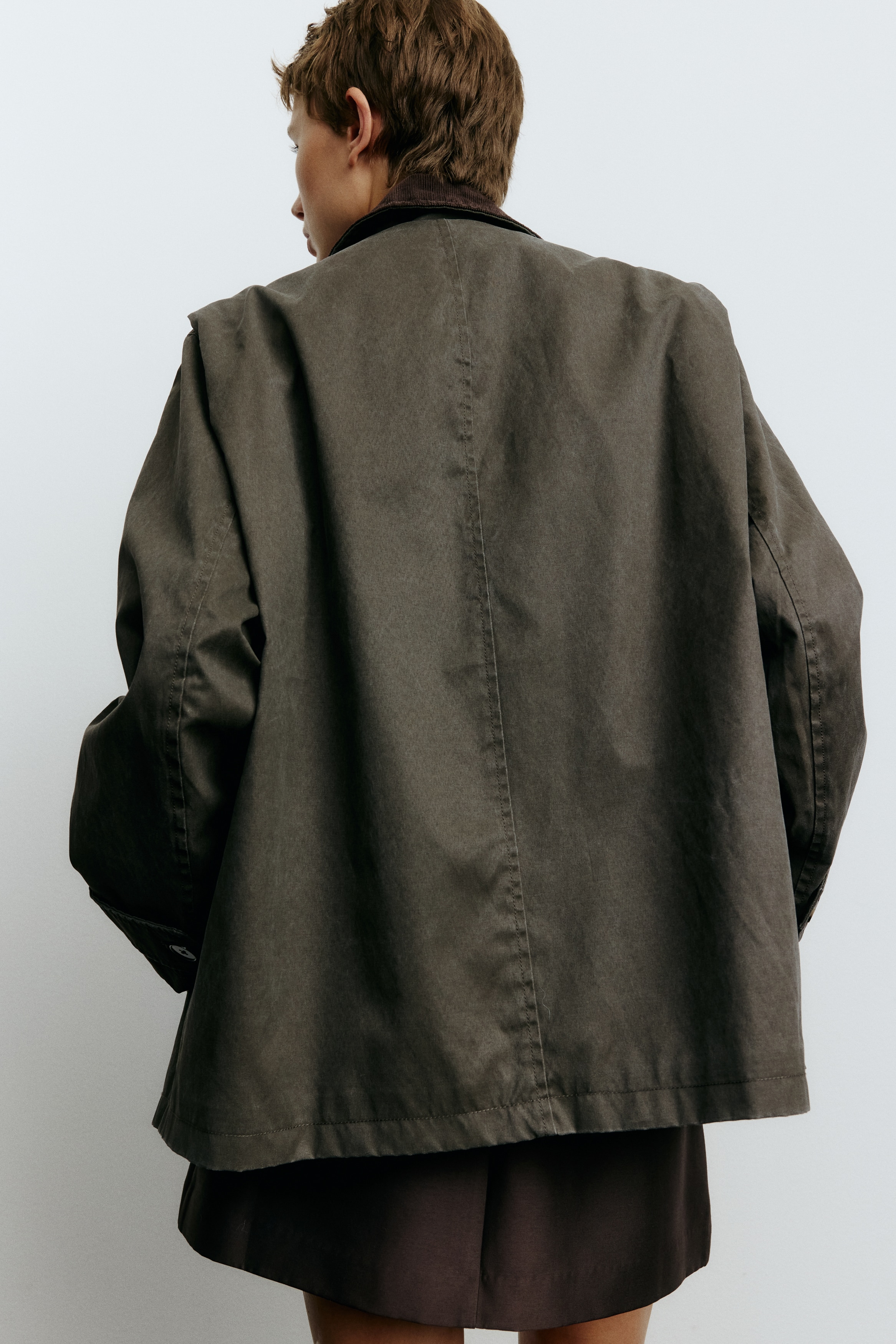 Corduroy-collar jacket