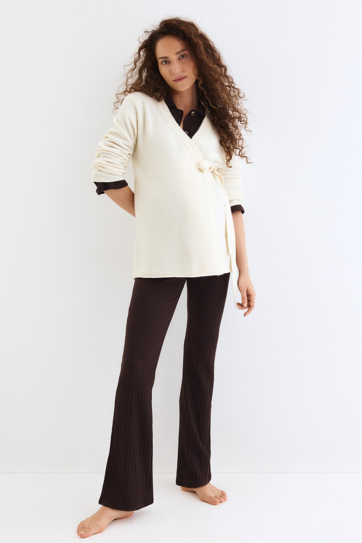 MAMA Gilet croisé Before & After - Crème - FEMME | H&M FR