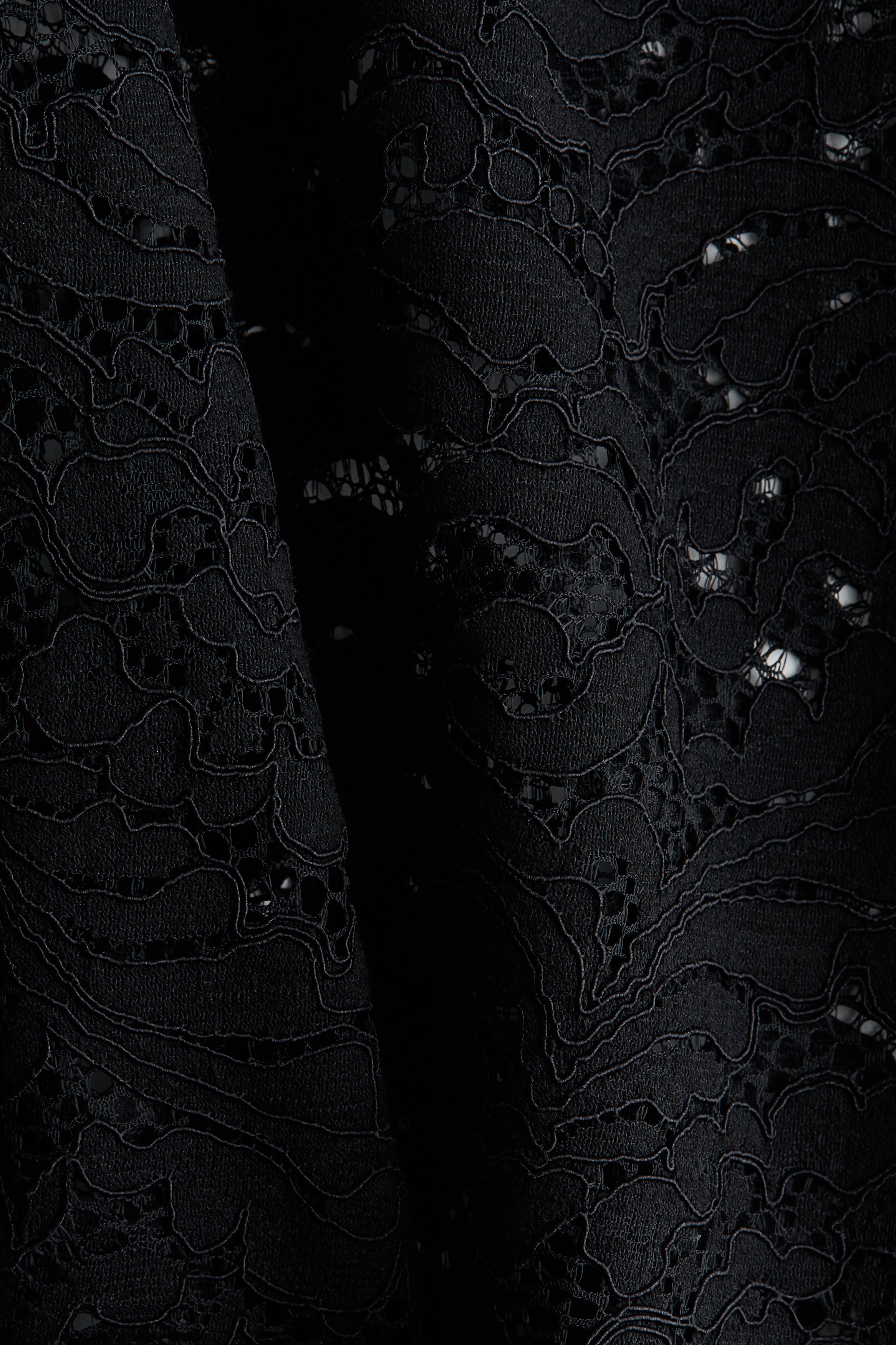Lace pencil skirt