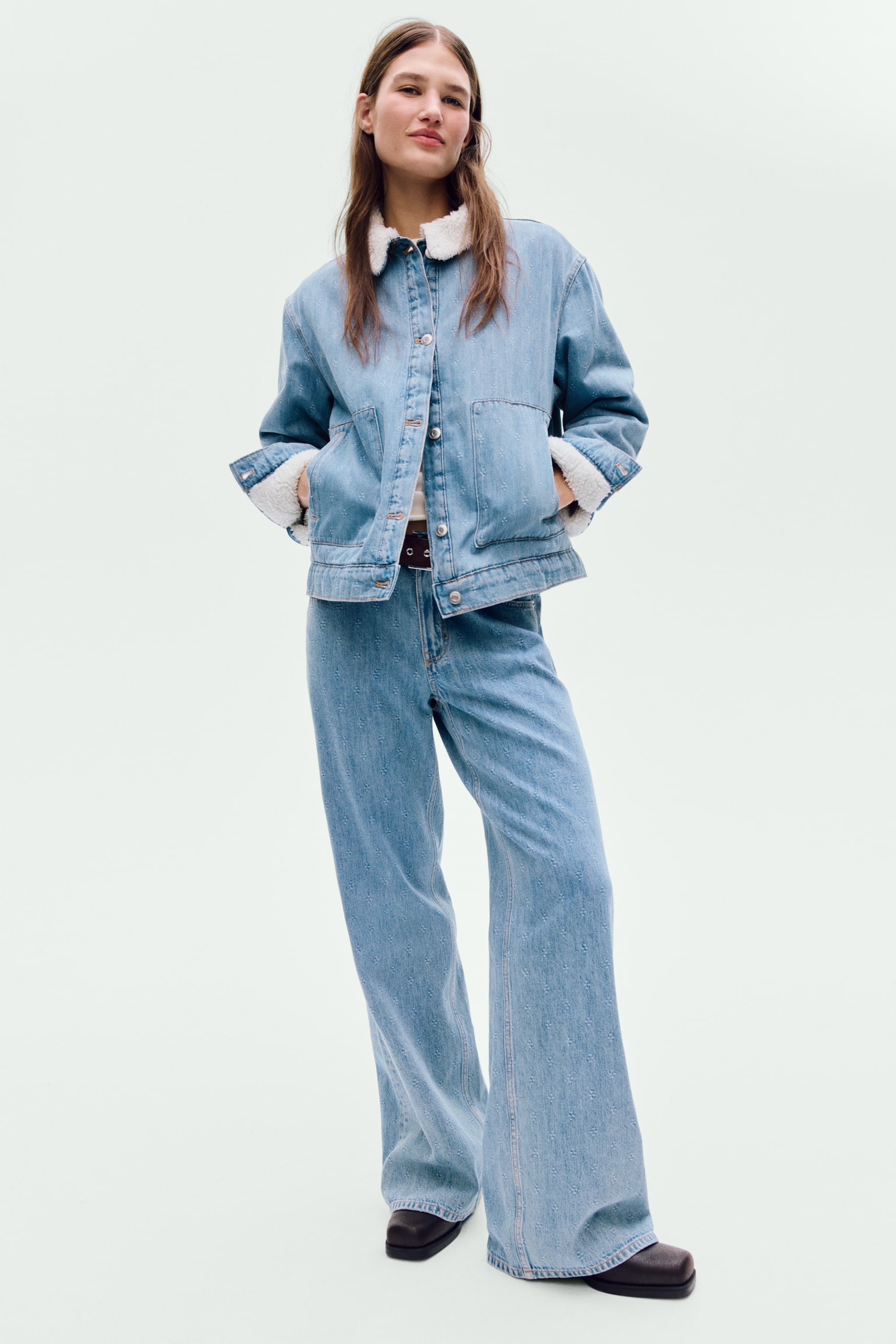 Женская куртка H&M Denim with Collar, цвет: Джинсовый синий — фото 4