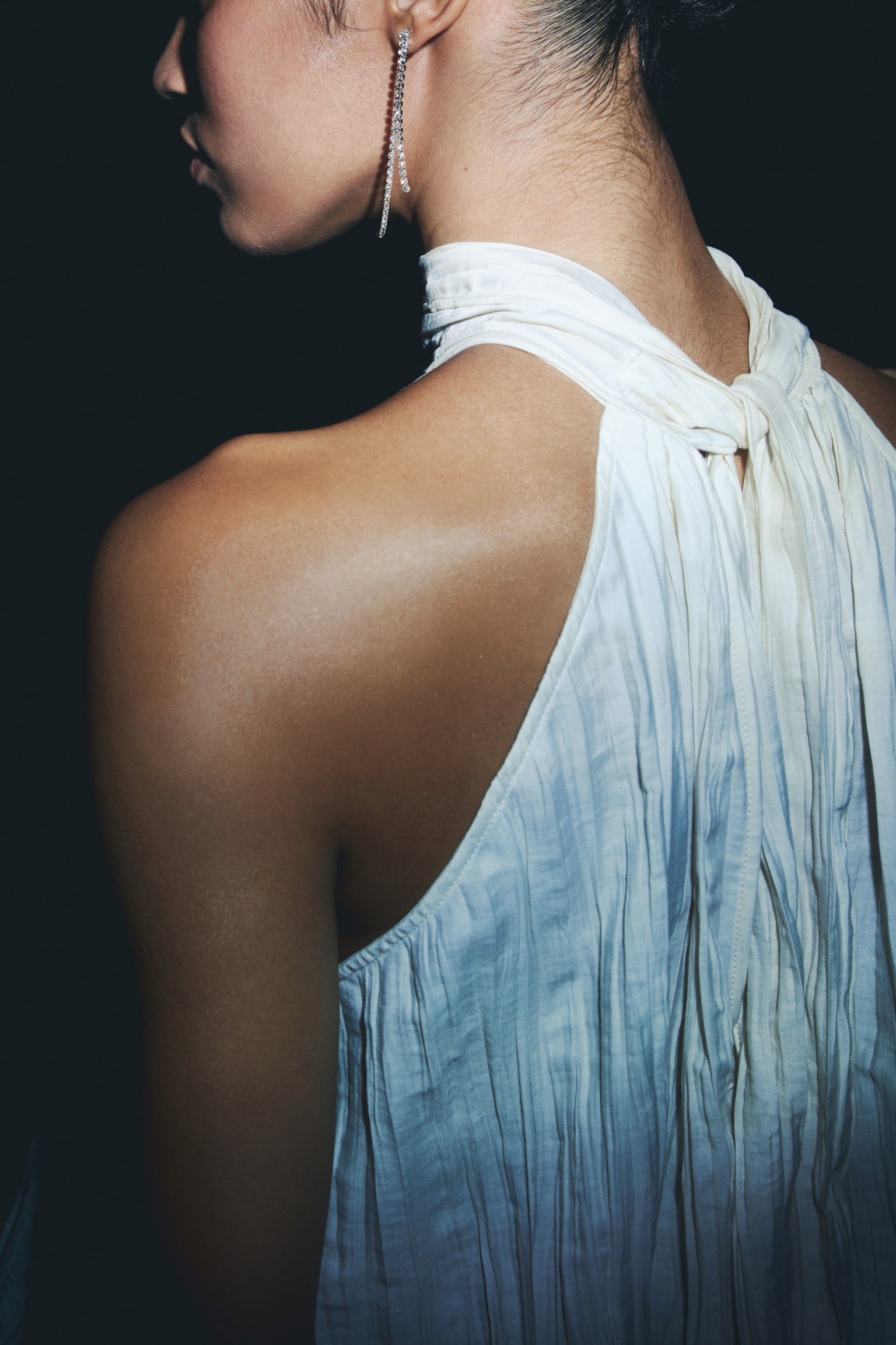 Crinkled halterneck top - Cream/Black - 5