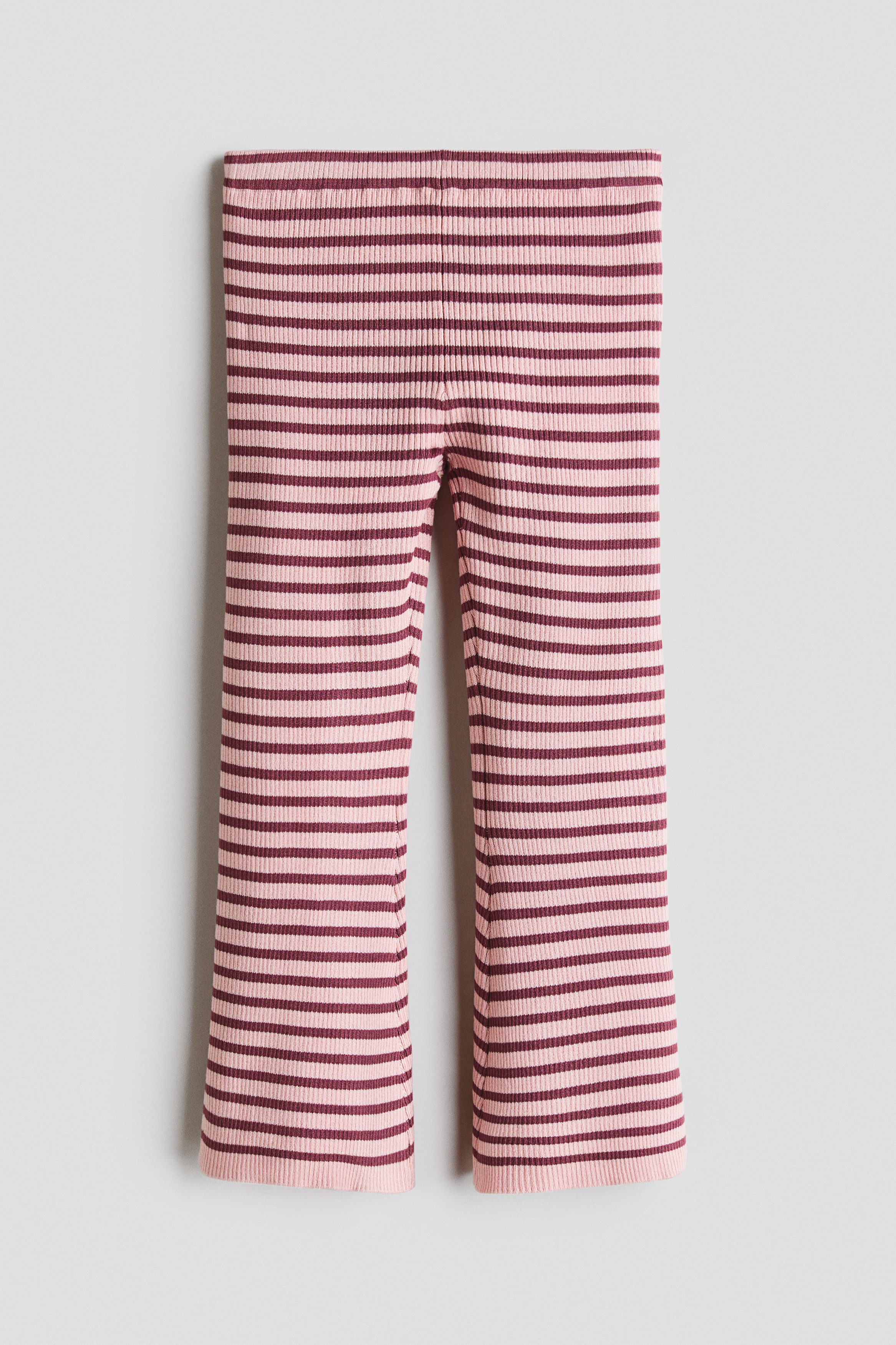 Flared rib-knit leggingsModel