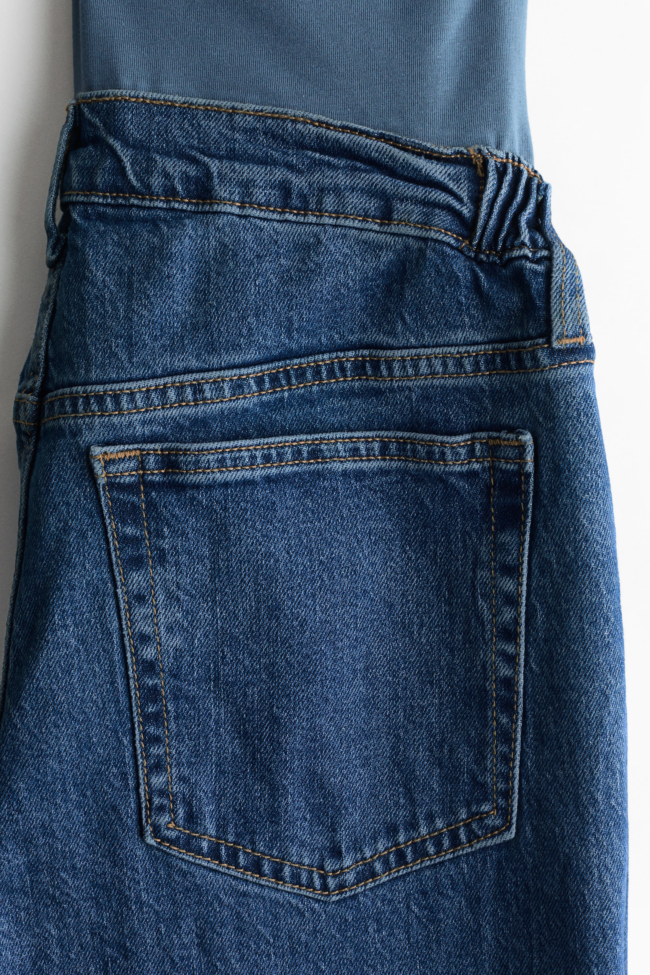 MAMA Straight Ankle Jeans