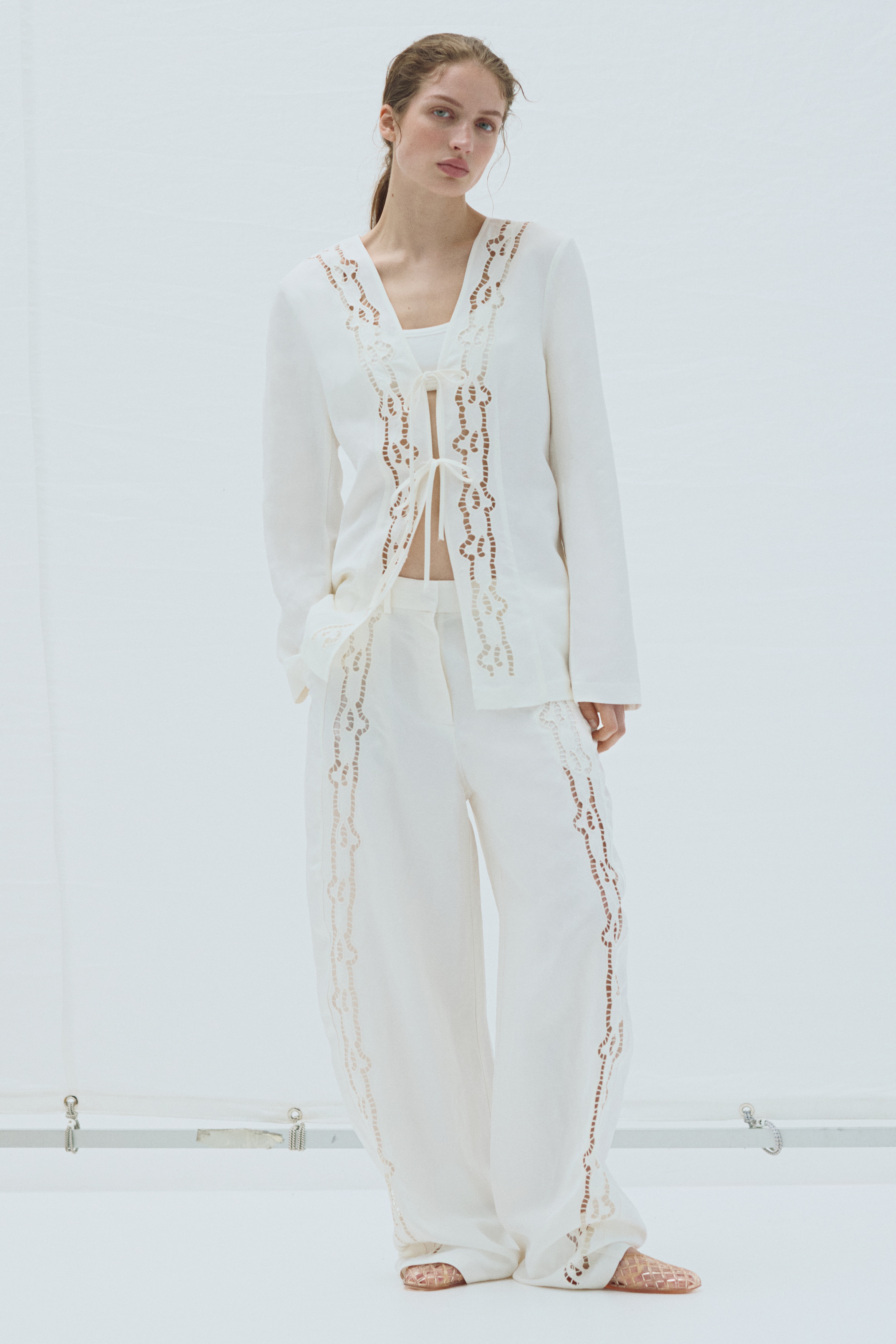 Tie-front linen-blend blazer