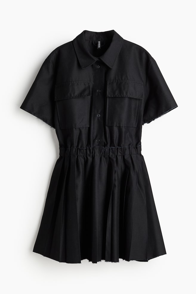 Pliseerattu utility-mekko - Musta/Vaaleanbeige - 1