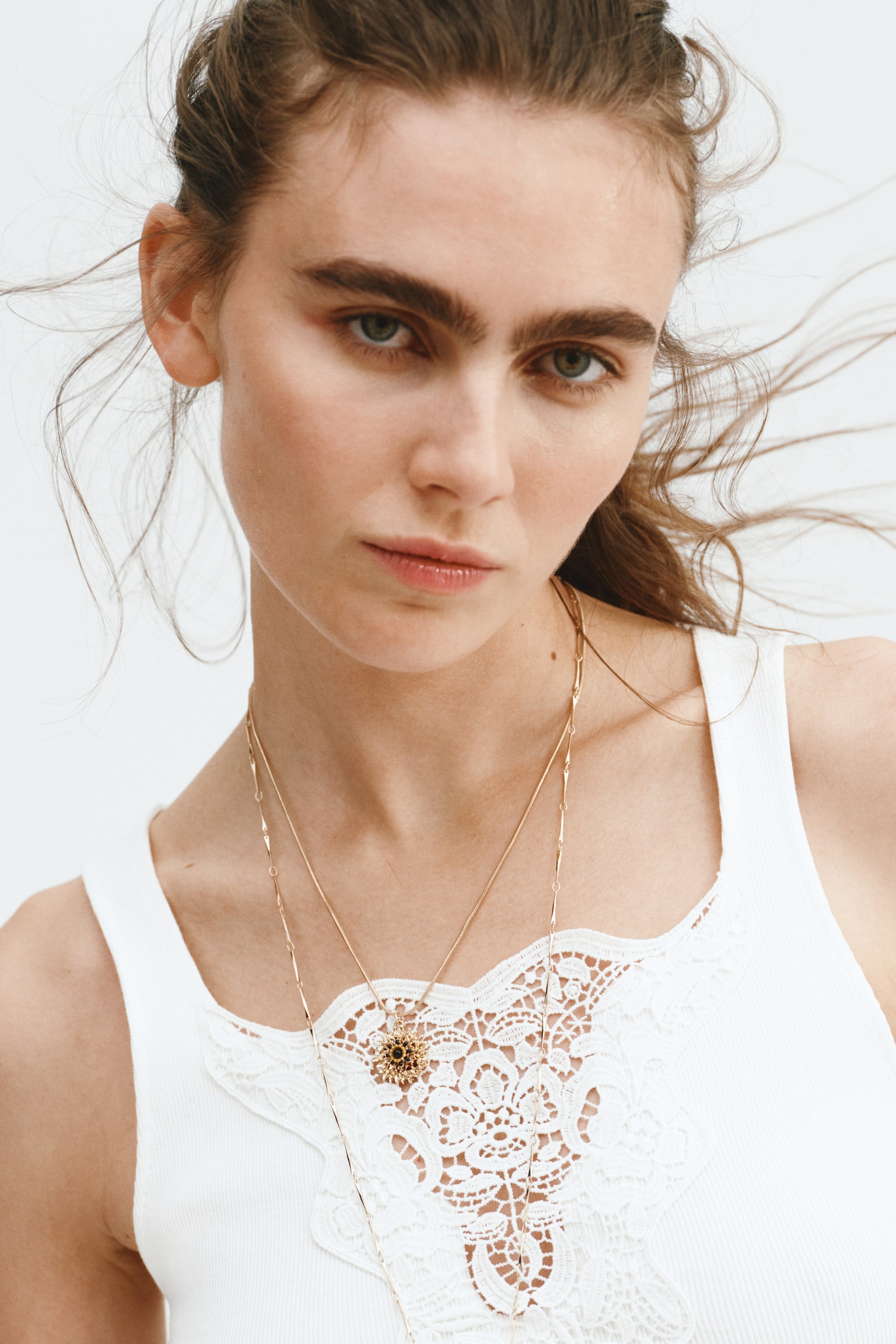 Áo có chi tiết vải ren - Màu trắng/Màu xanh dương nhạt - 6