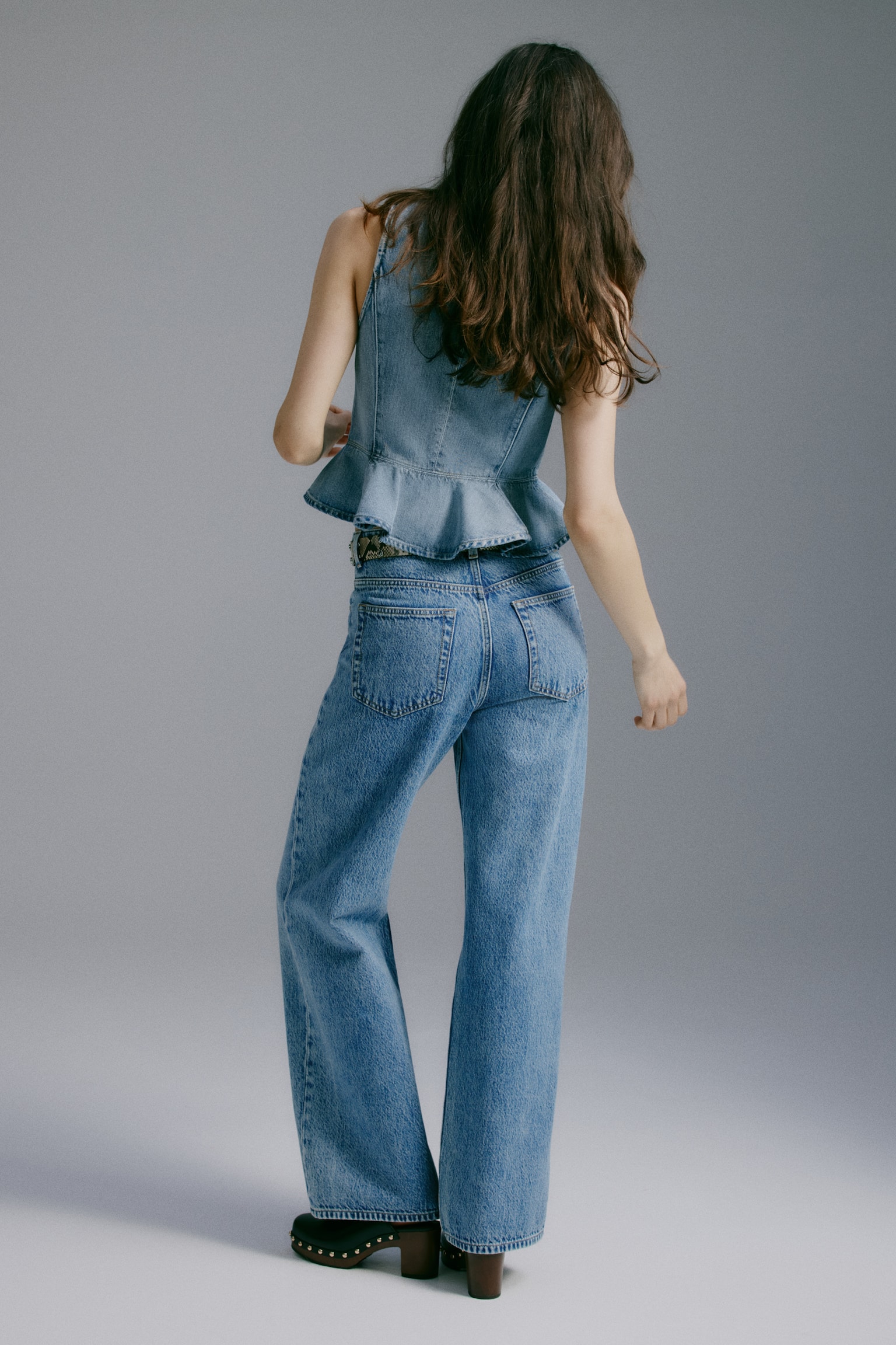 Wide High Jeans - Блакитний денім/Світло-сірий/Світло-блакитний денім/Блакитний денім/Синій денім/Світло-бежевий/Синій денім/Синій денім/Синій денім/тонкі смужки/Блакитний денім/Сірий денім/Сірий/Білий/Блакитний денім - 5