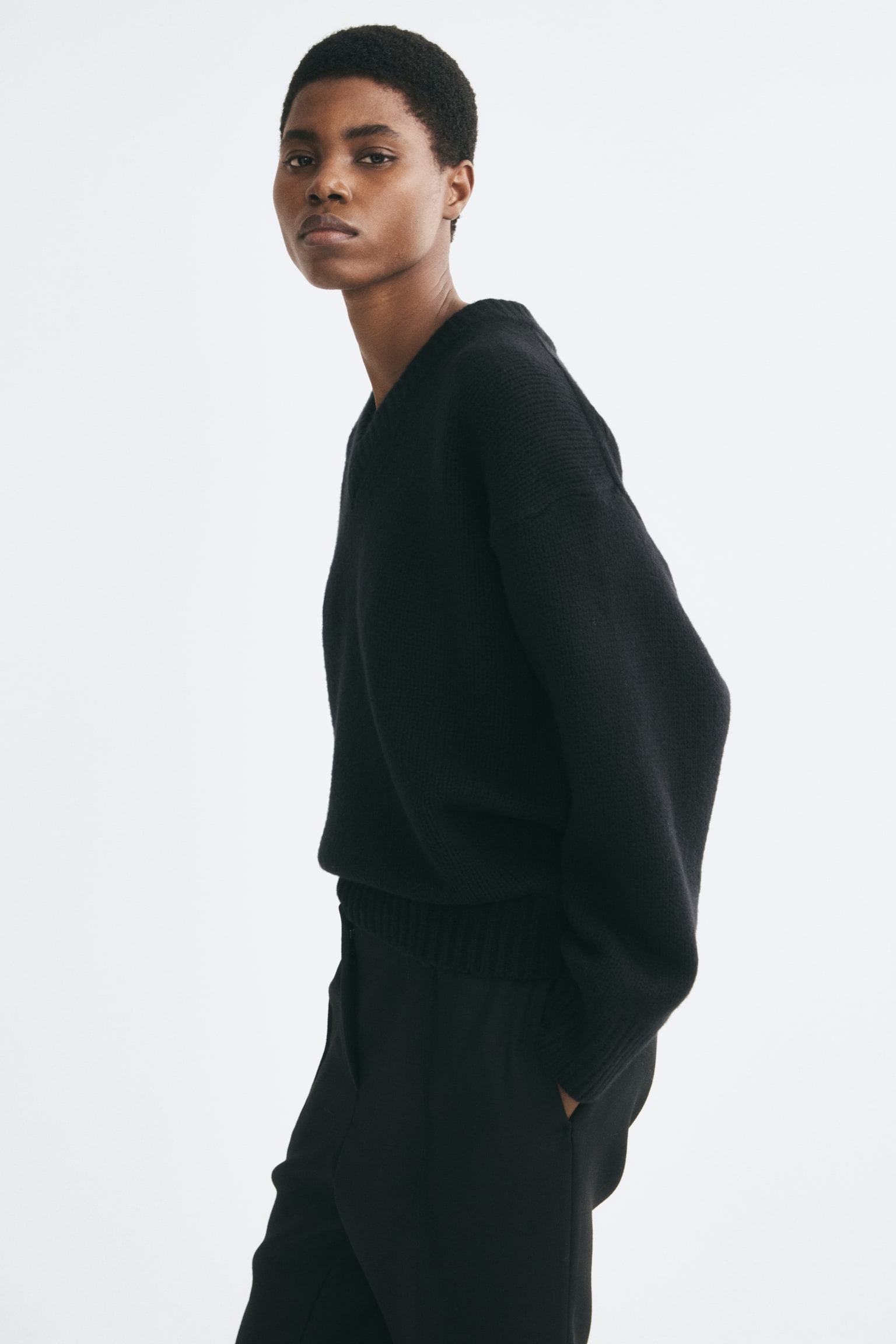 Женский свитер H&M Oversized Wool, цвет: Чёрный — фото 6