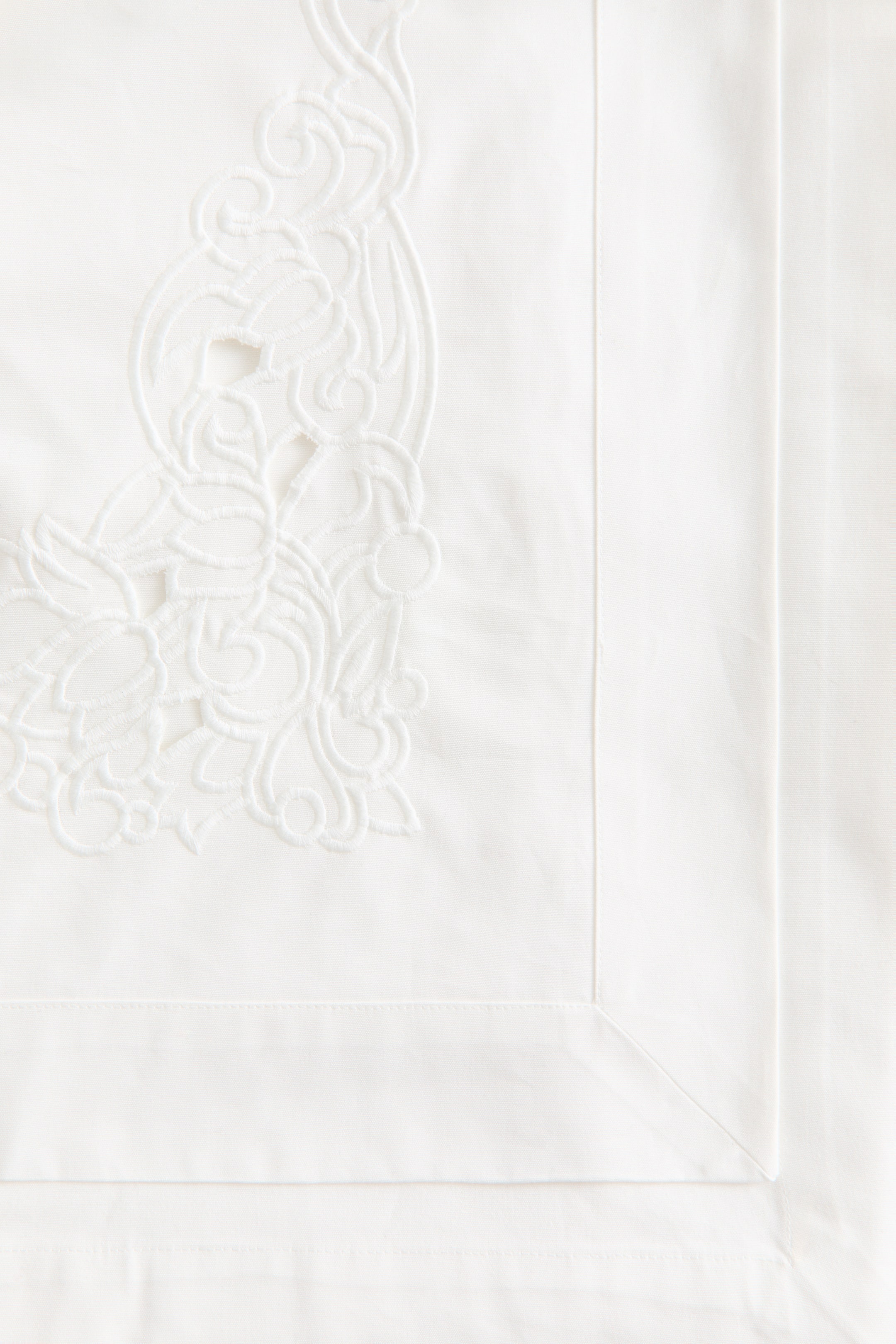 Embroidered-Detail Tablecloth
