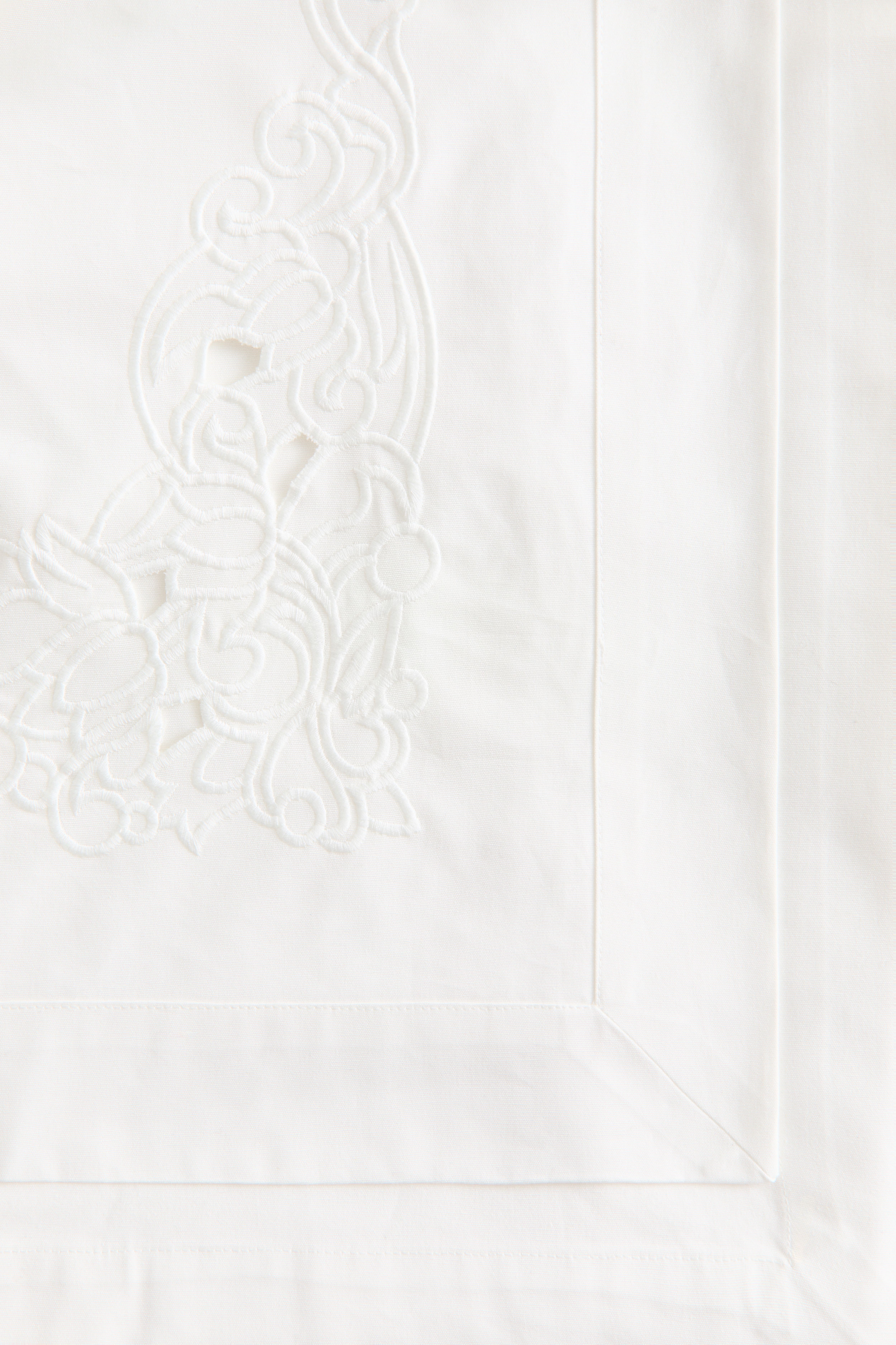 Embroidered-Detail Tablecloth