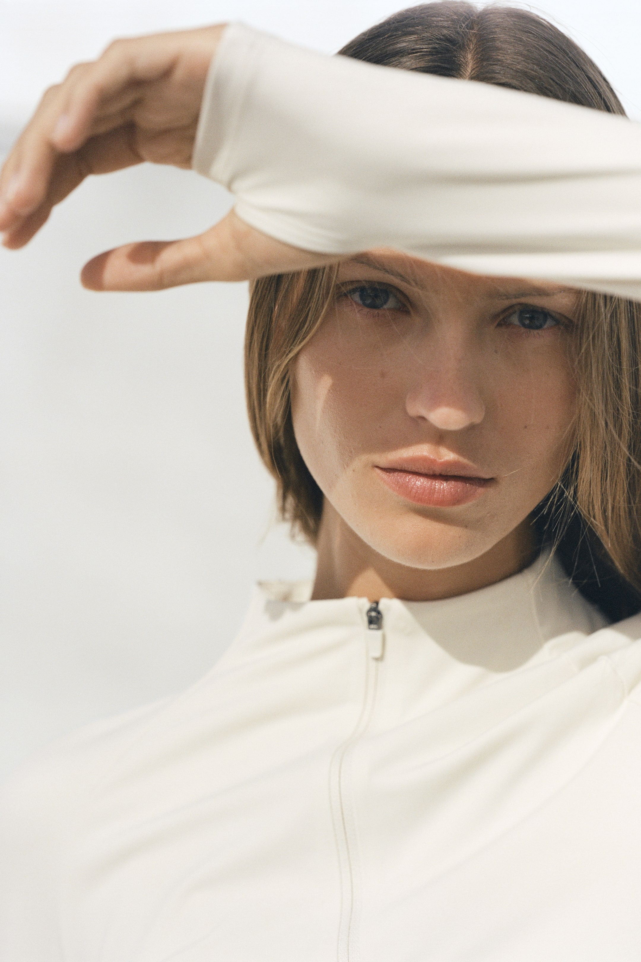 View larger image: Sports jacket with SculptMove™ - Ivory - Ladies | H&M IN 3