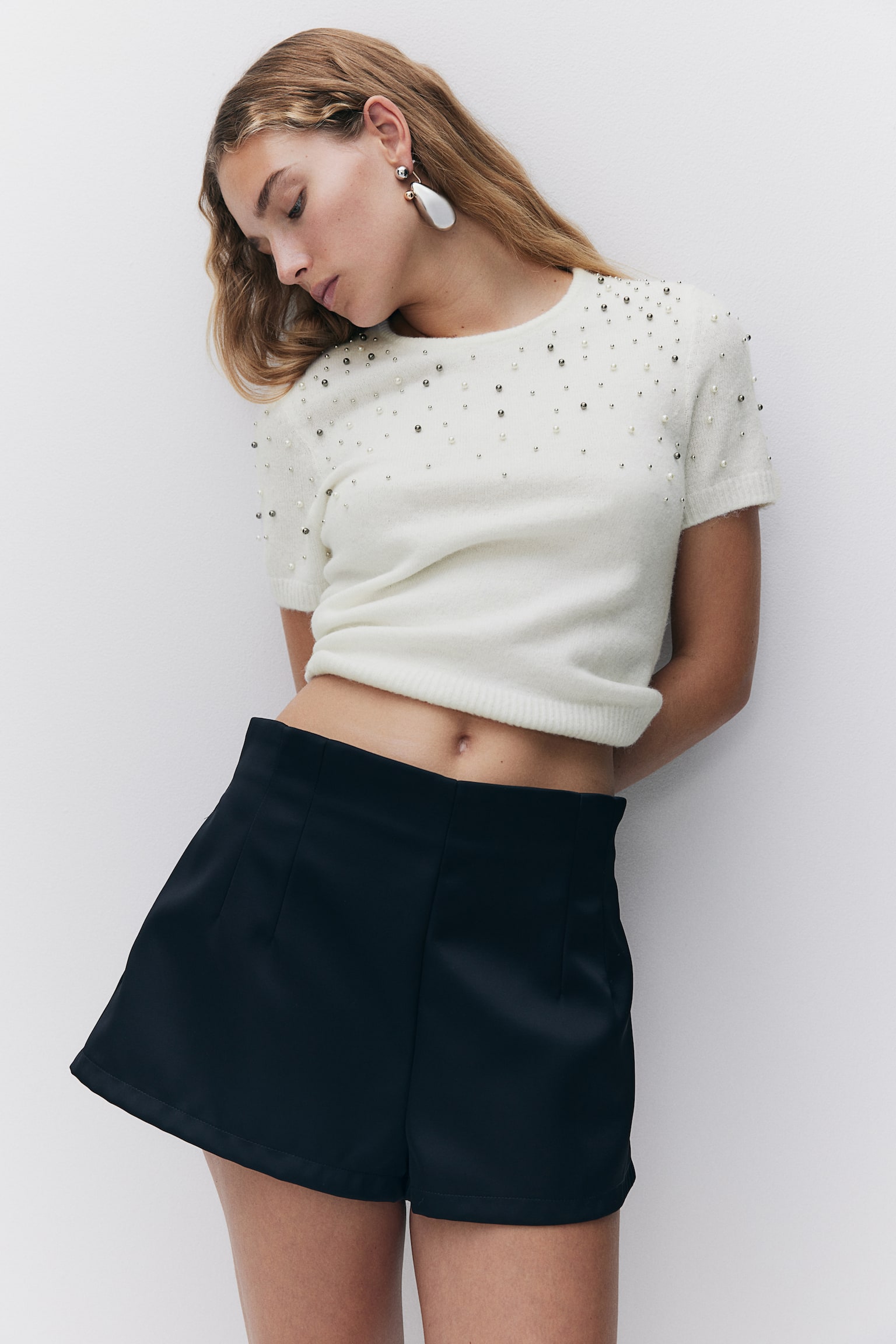 Embellished fine-knit top - Cream/Black - 1