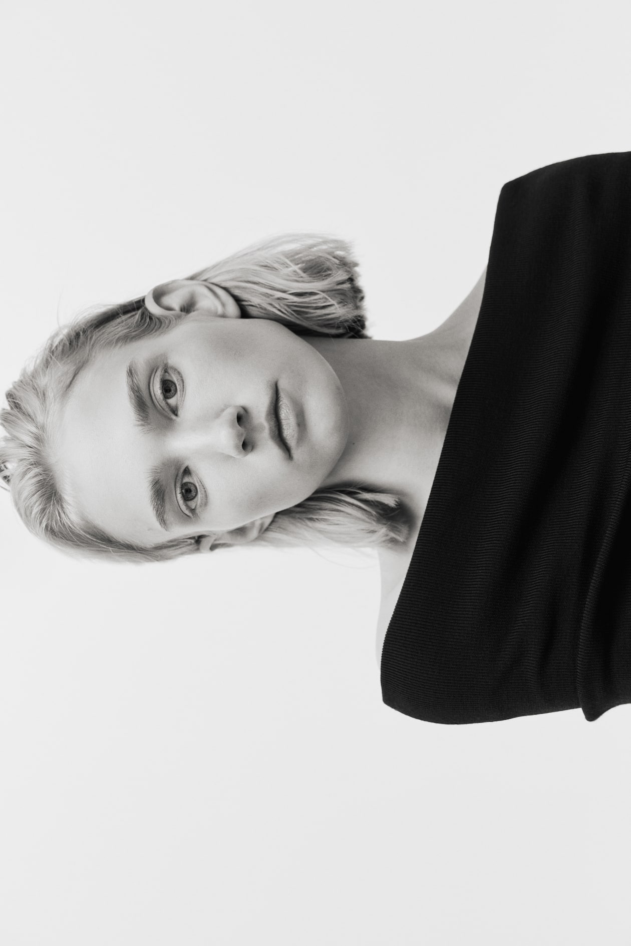 Off-the-Shoulder Wool Top - image 3