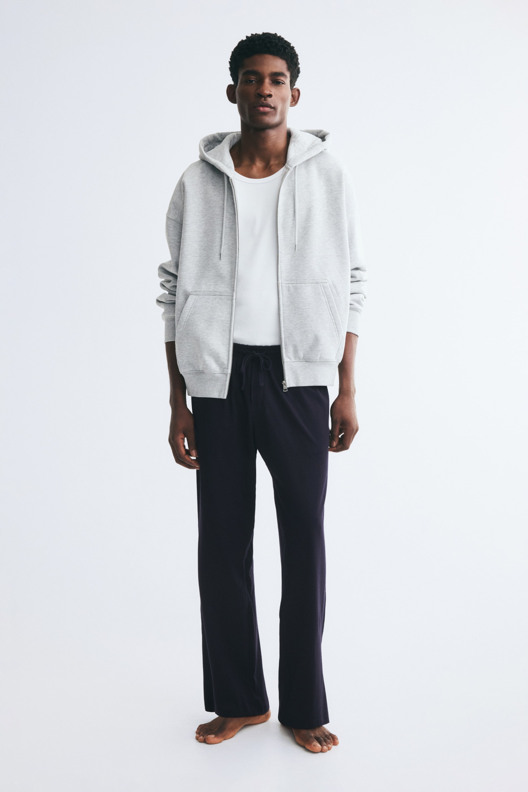 View larger image: Relaxed Fit Jersey trousers - Navy blue - Men | H&M 1