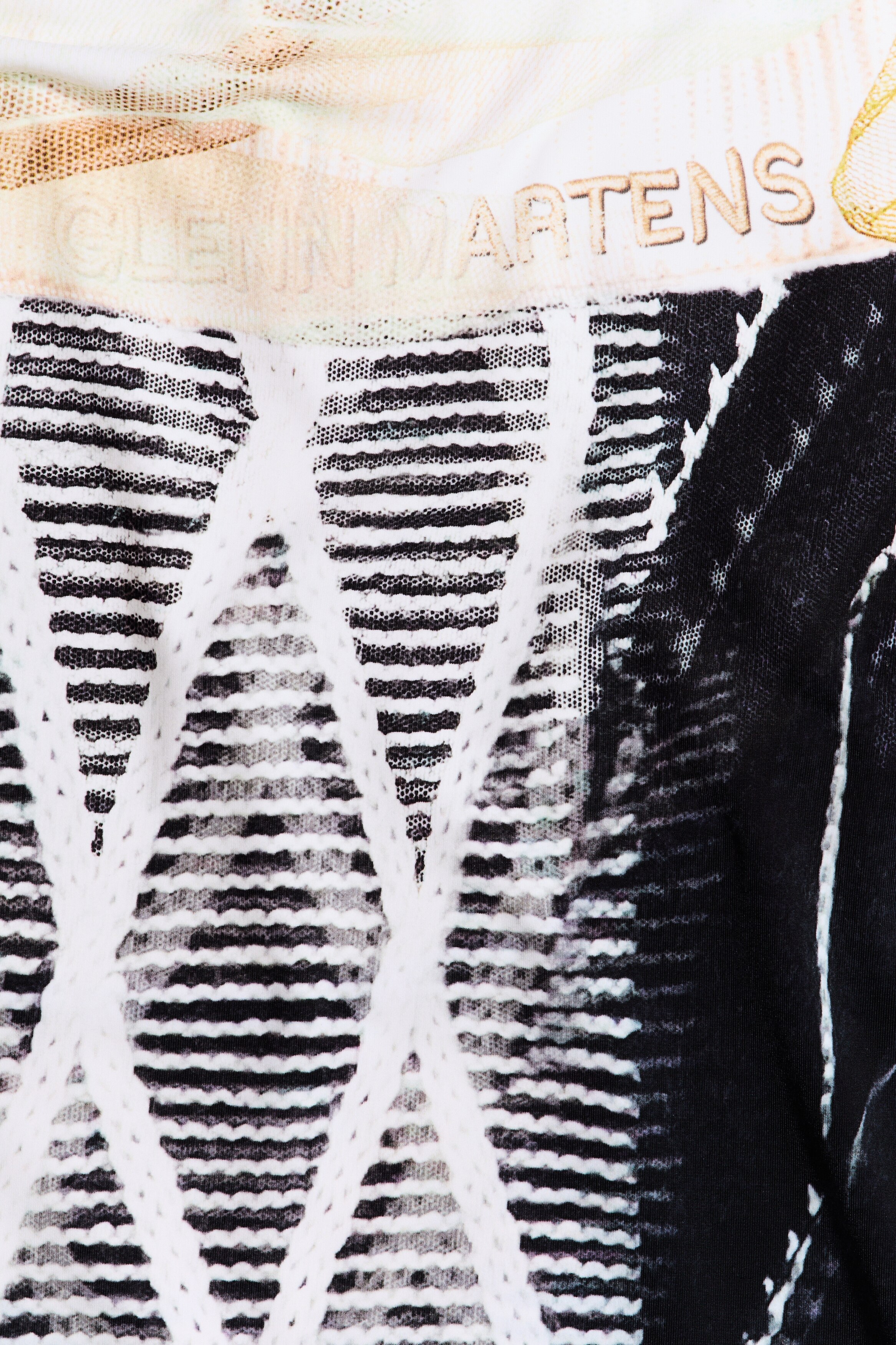 Printed Top - Black/patterned - Ladies | H&M US