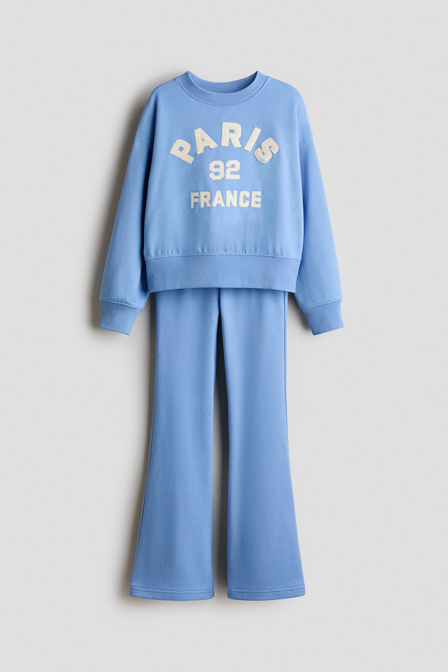 2-piece sweatshirt and joggers set - Blue/Paris/Navy blue/California/Light pink/Bow - 2