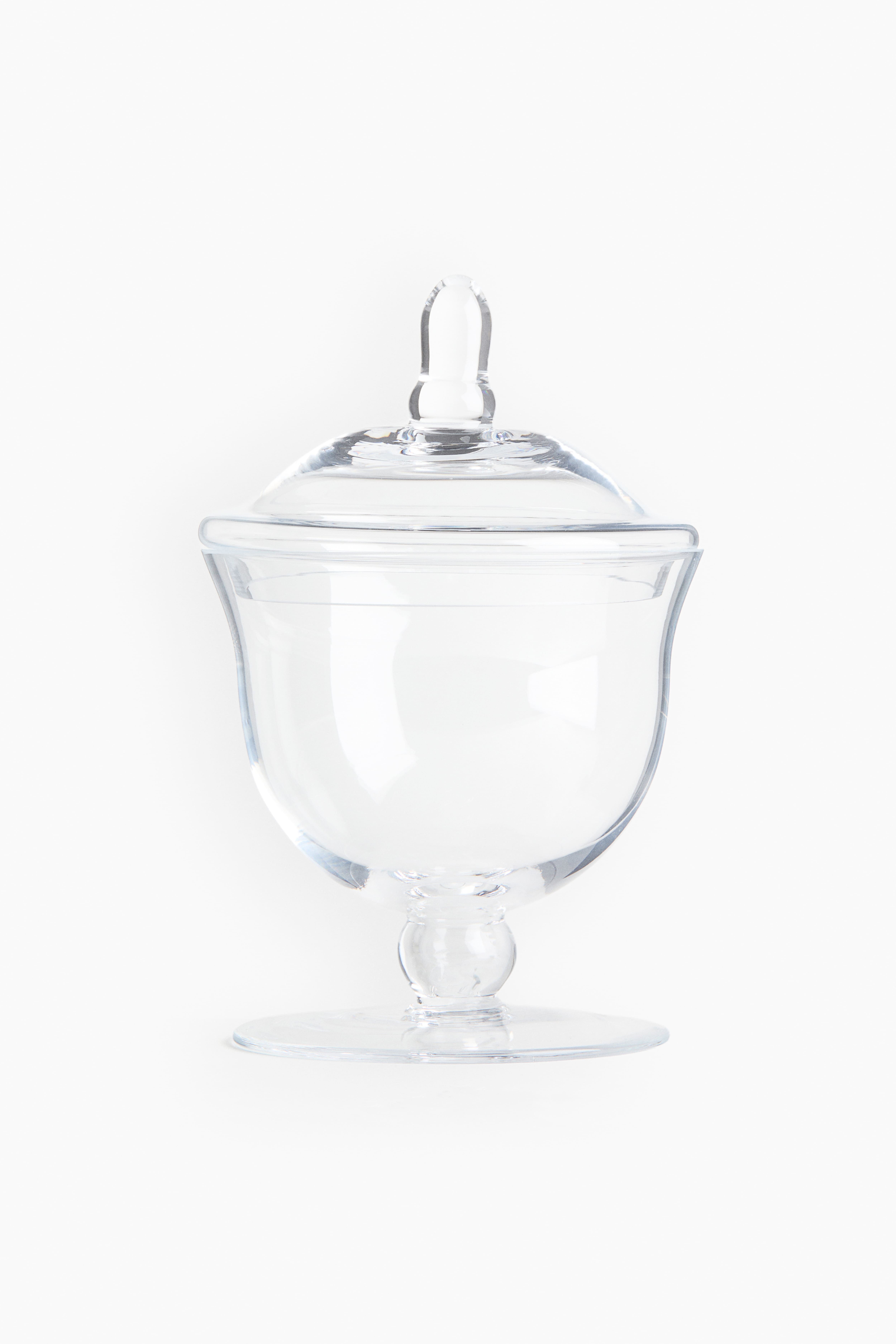 Bocal en verre sur pied