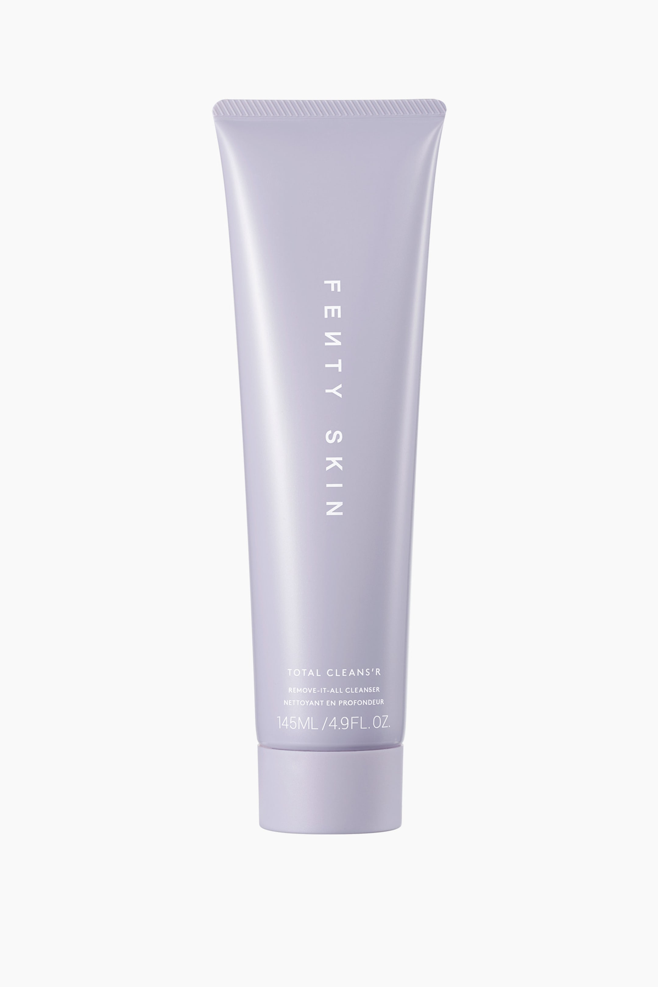 Visa större bild: En ljuslila klämbar tub med Fenty Skin Total Cleans'r står upprätt i en frontvänd vy. Tuben har vertikal vit text som lyder "FE?TY SKIN" längs mitten, med mindre vit text som anger "TOTAL CLEANS'R" och volymmått tryckta nära den matchande lila korken längst ner.