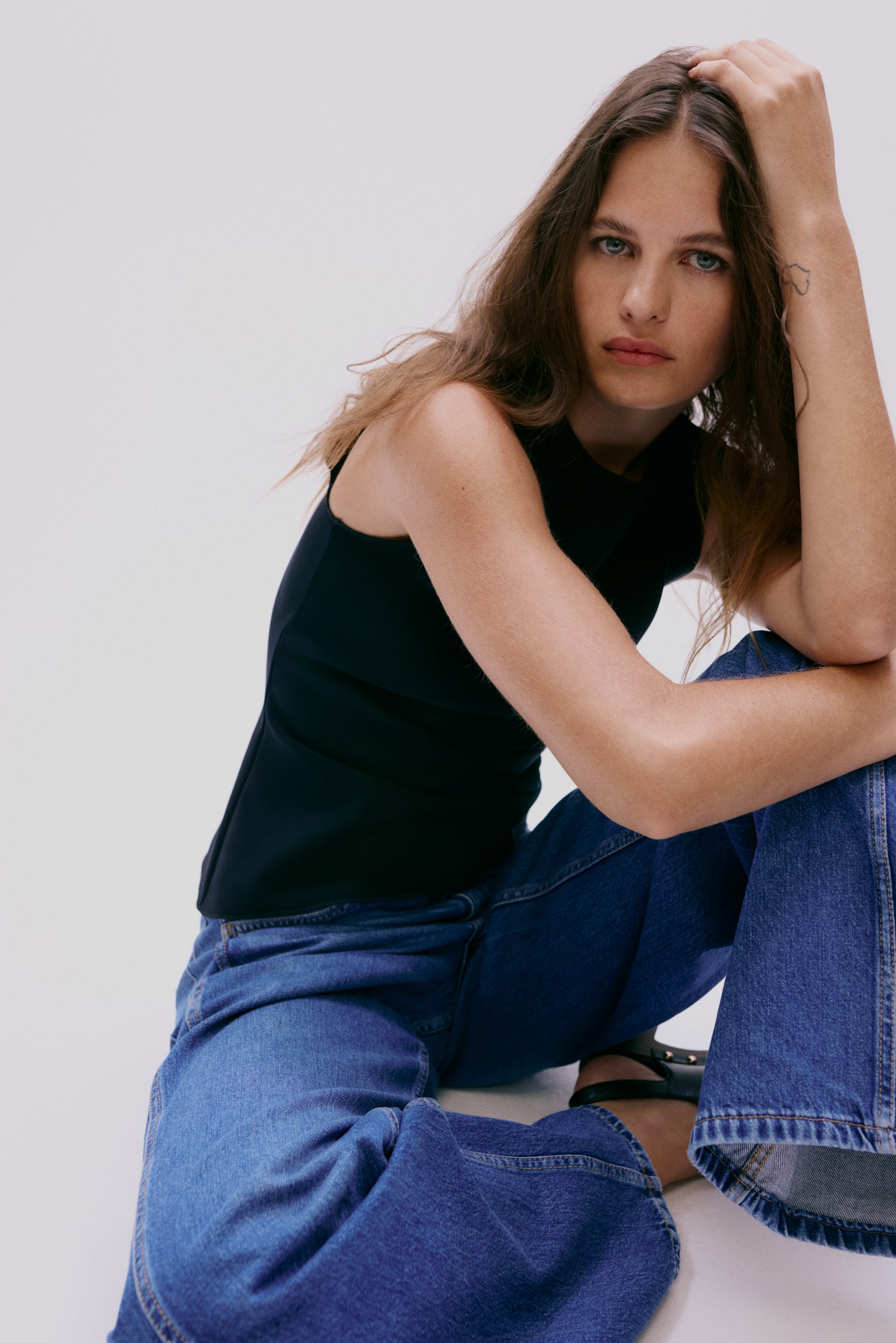 Asymmetric Top - Black/Brown - 3