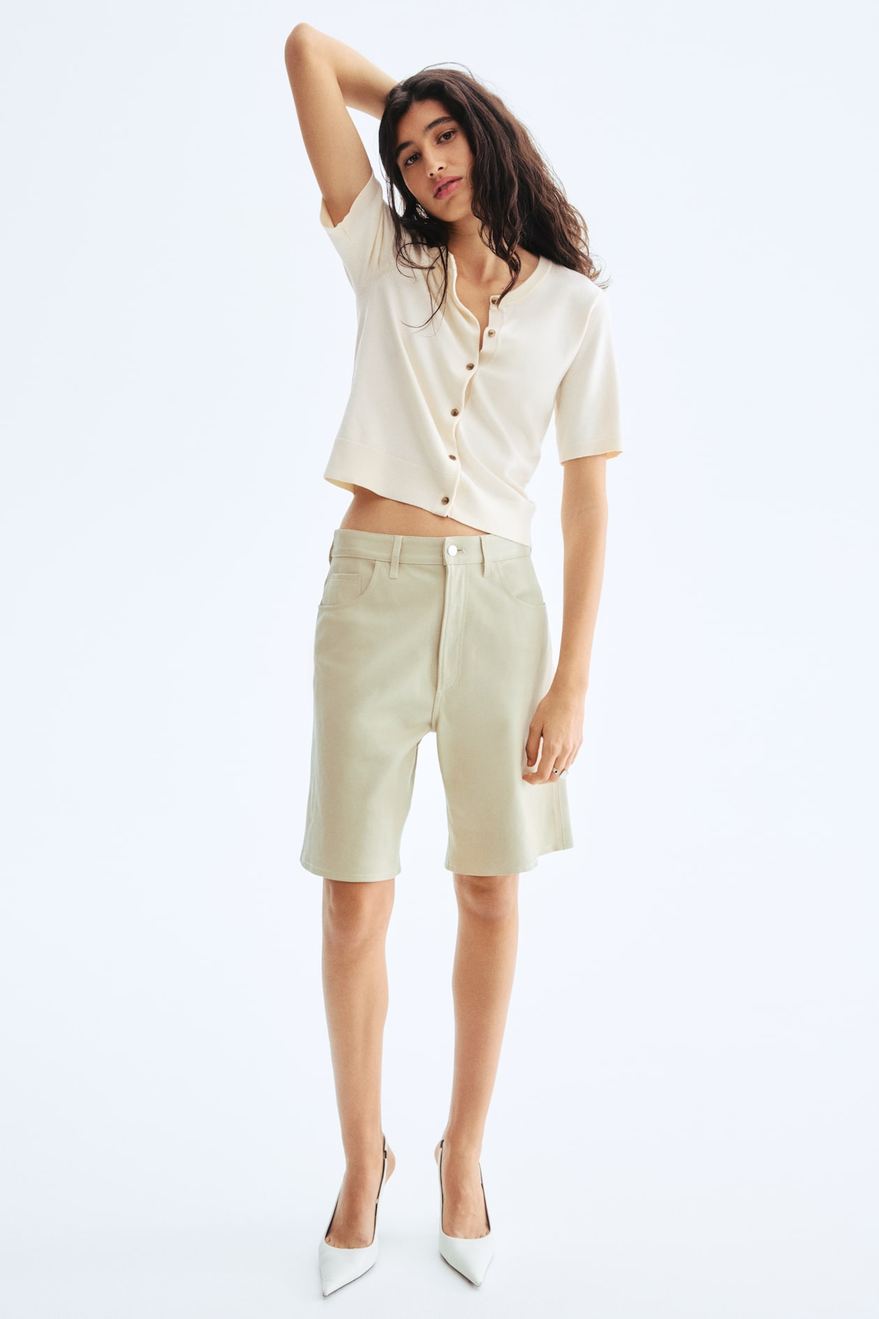 Short-Sleeved Cardigan - image 3