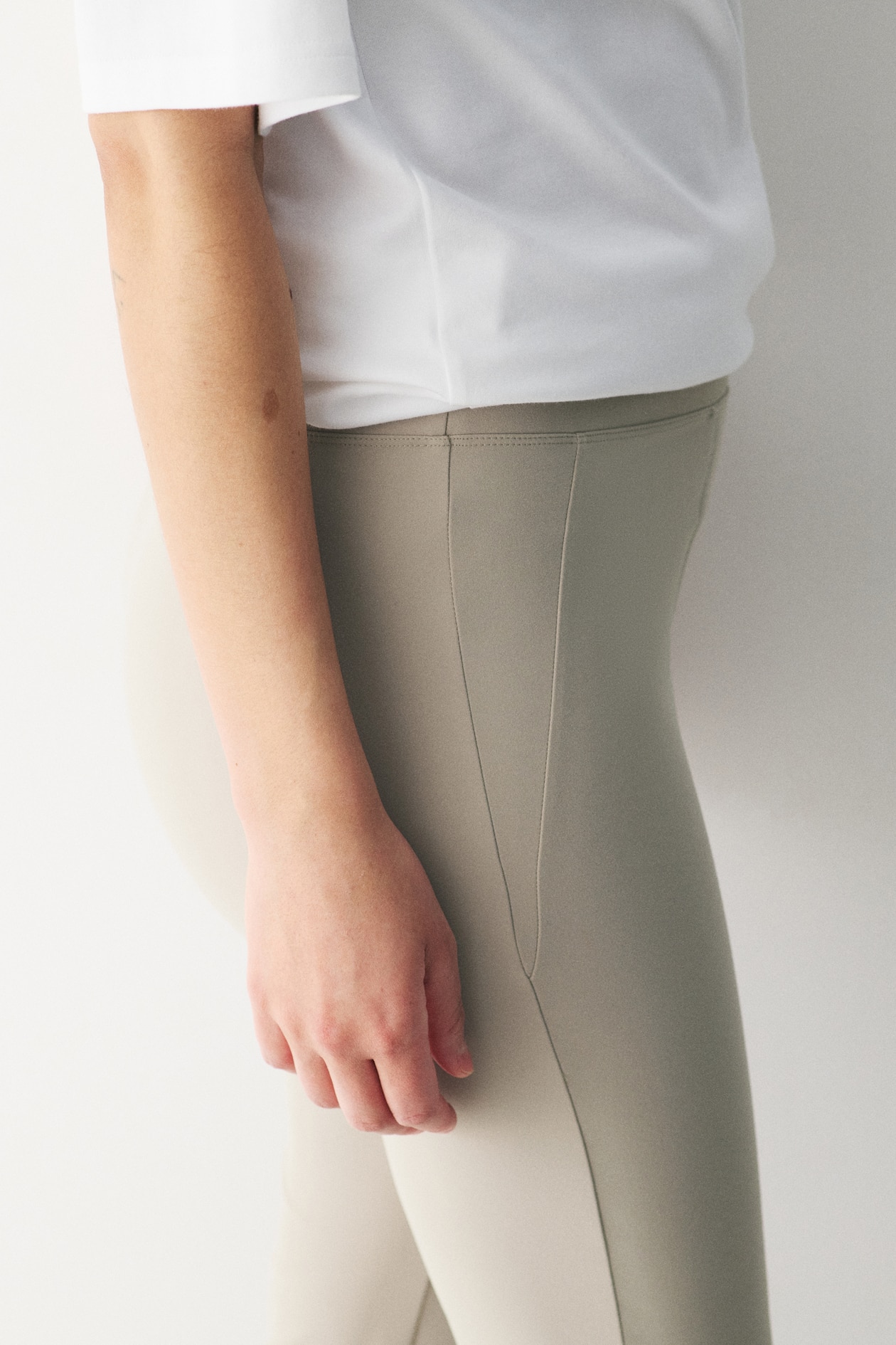 Four-Way Stretch Flared Pants - image 2