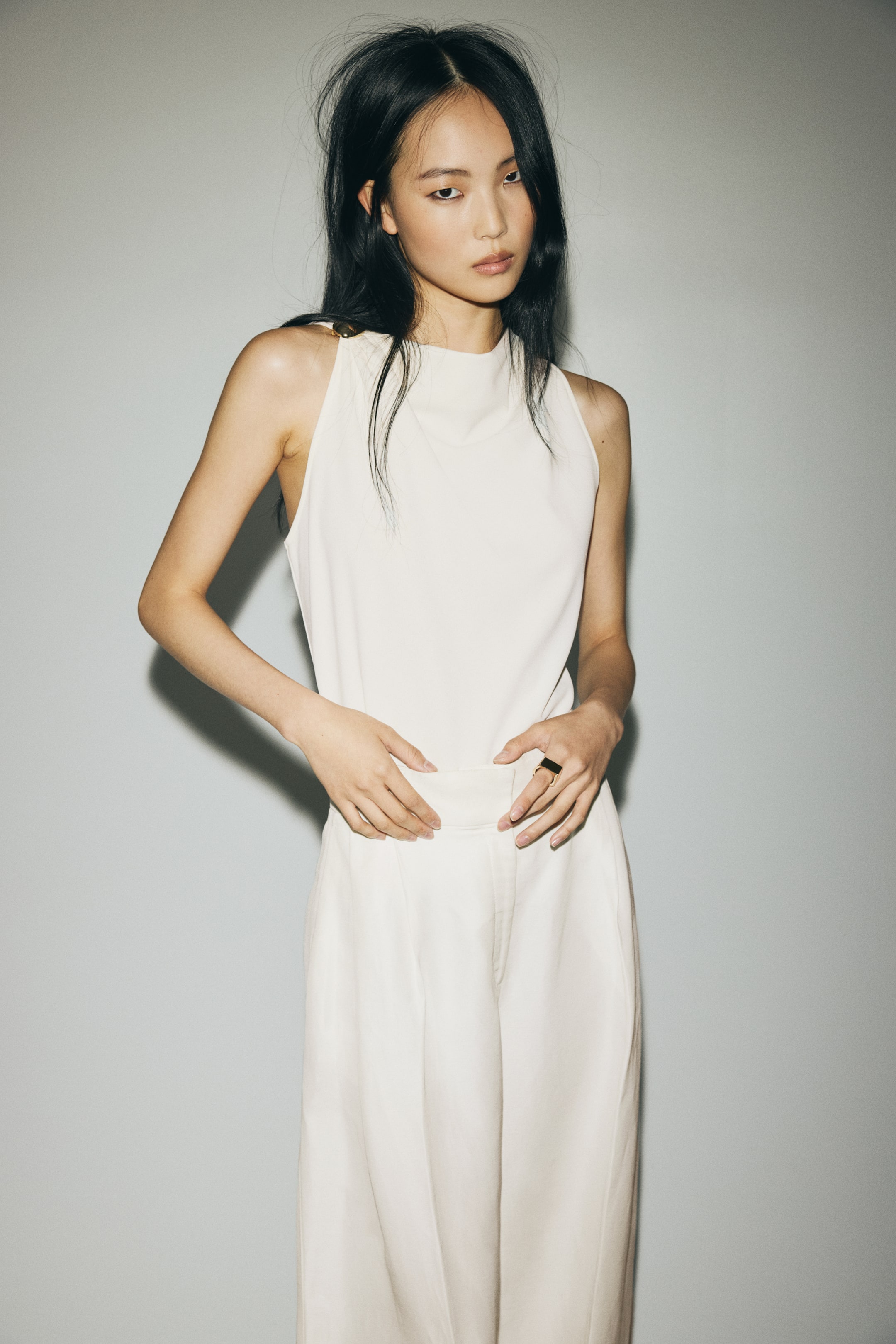 Ingrandisci l'immagine: Canotta con scollo drappeggiato - Crema - DONNA | H&M CH 3