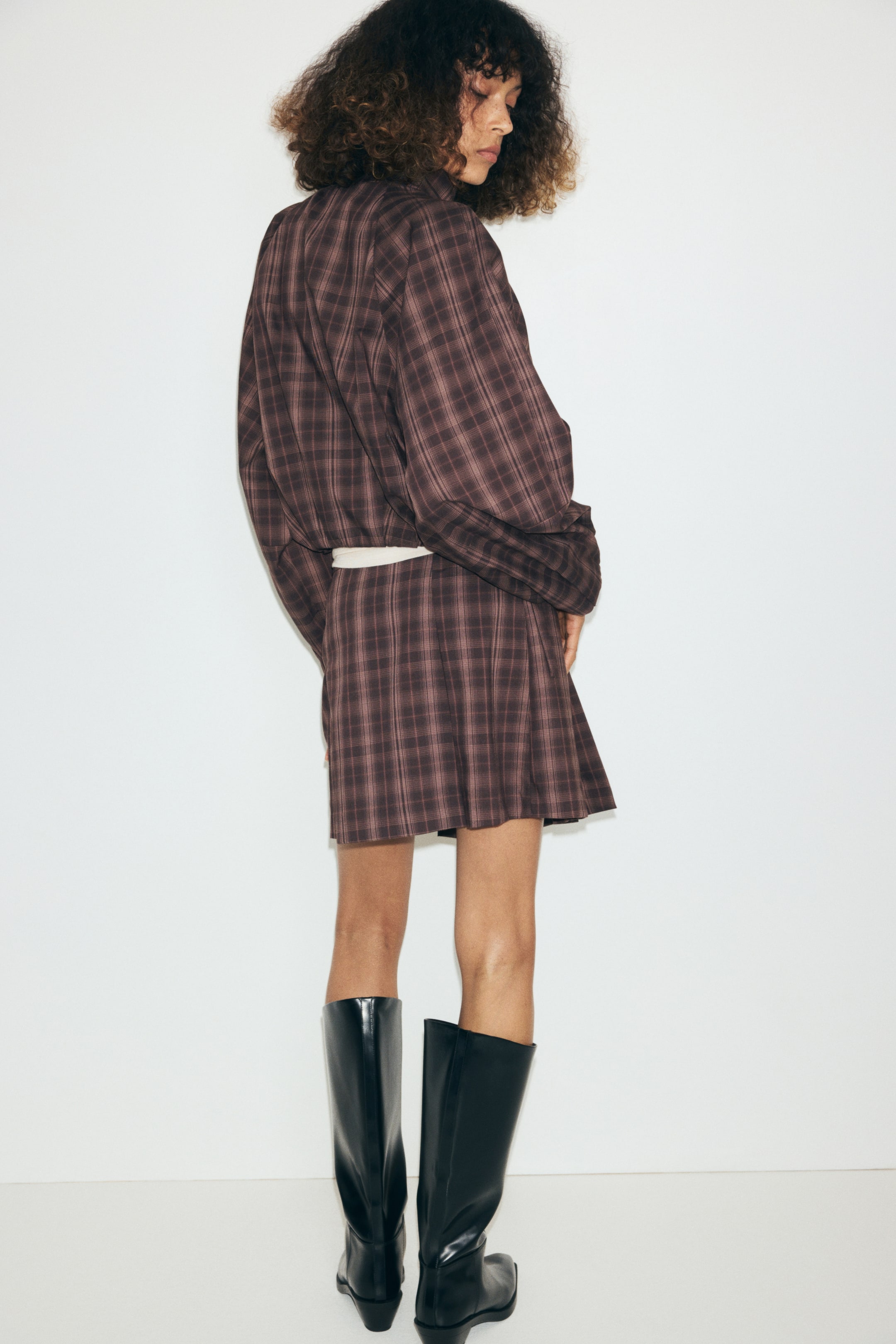 Pleated Belt-Detail Skirt