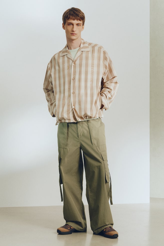 Loose-Fit Cargo Pants - Khaki green - 2