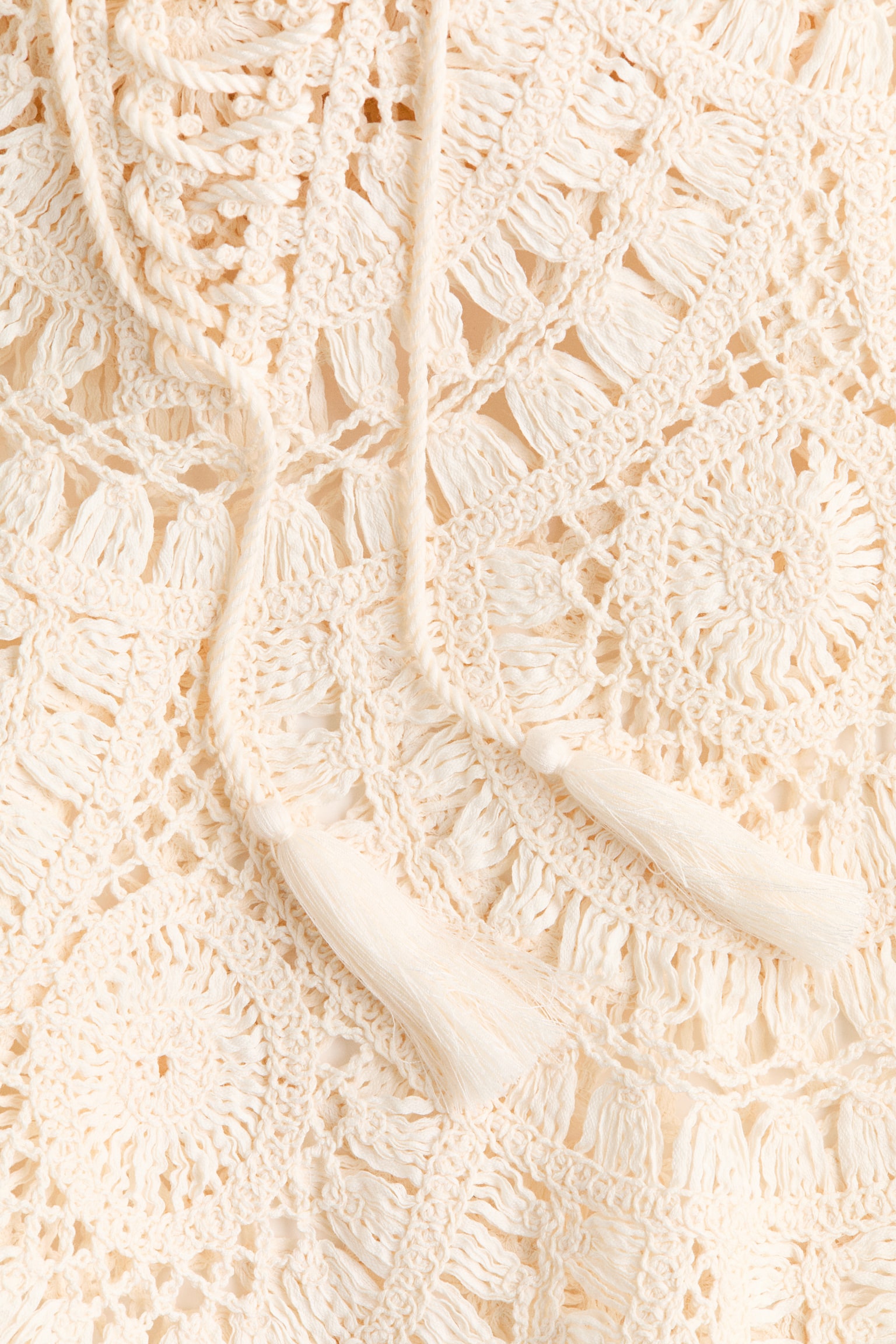Crochet-look lace-up hoodie - 4