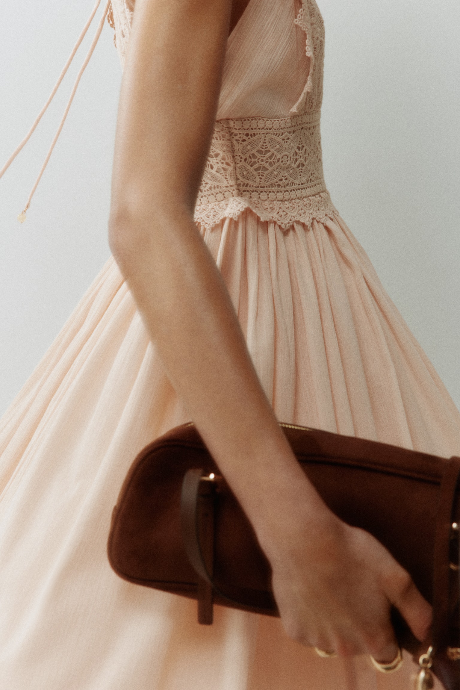 Lace-bodice dress - Light beige - 6