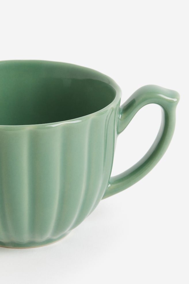 Porcelain cup - Green /Light beige - 2