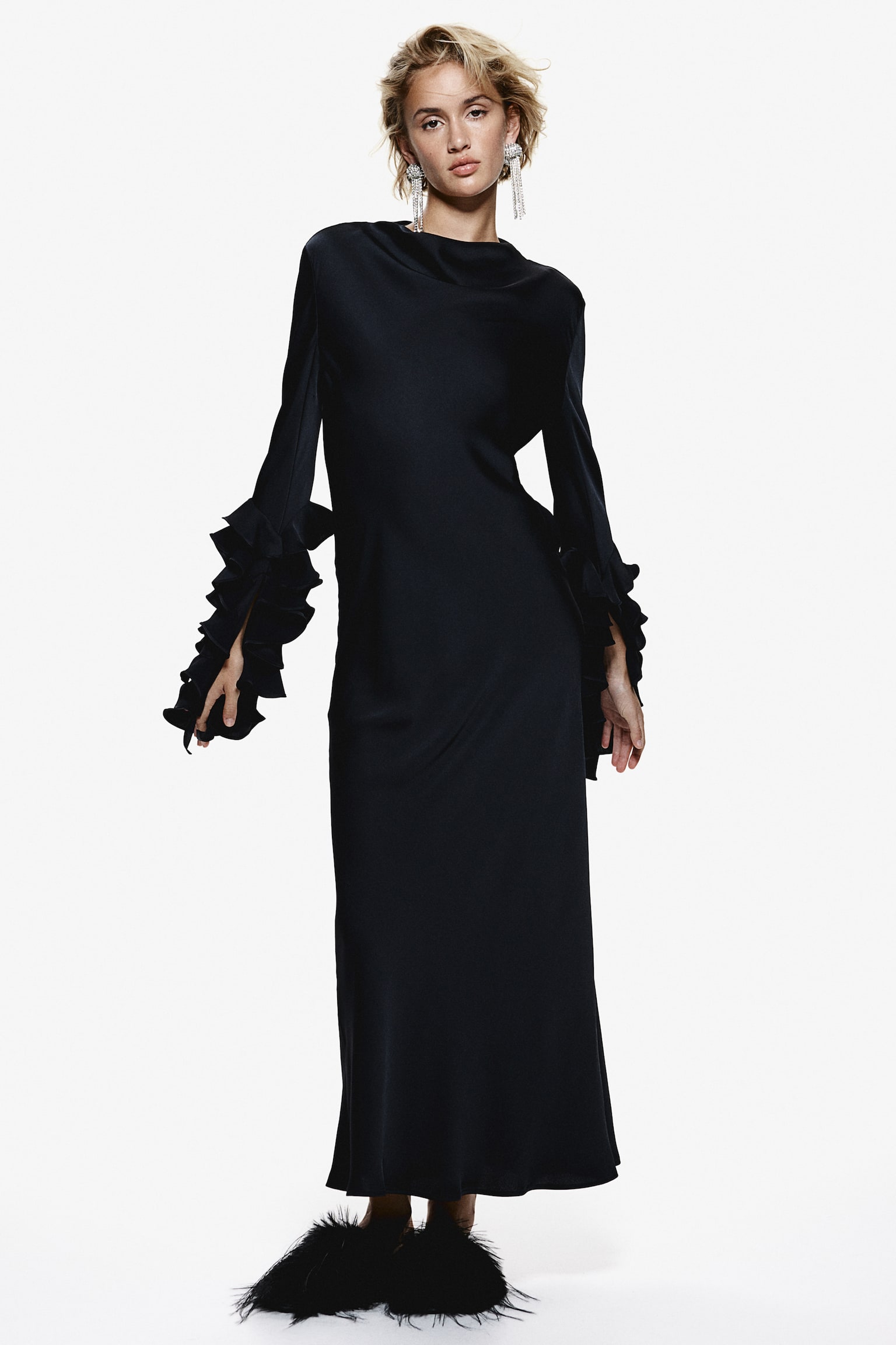 Ruffle-sleeve satin dress - Black - 1