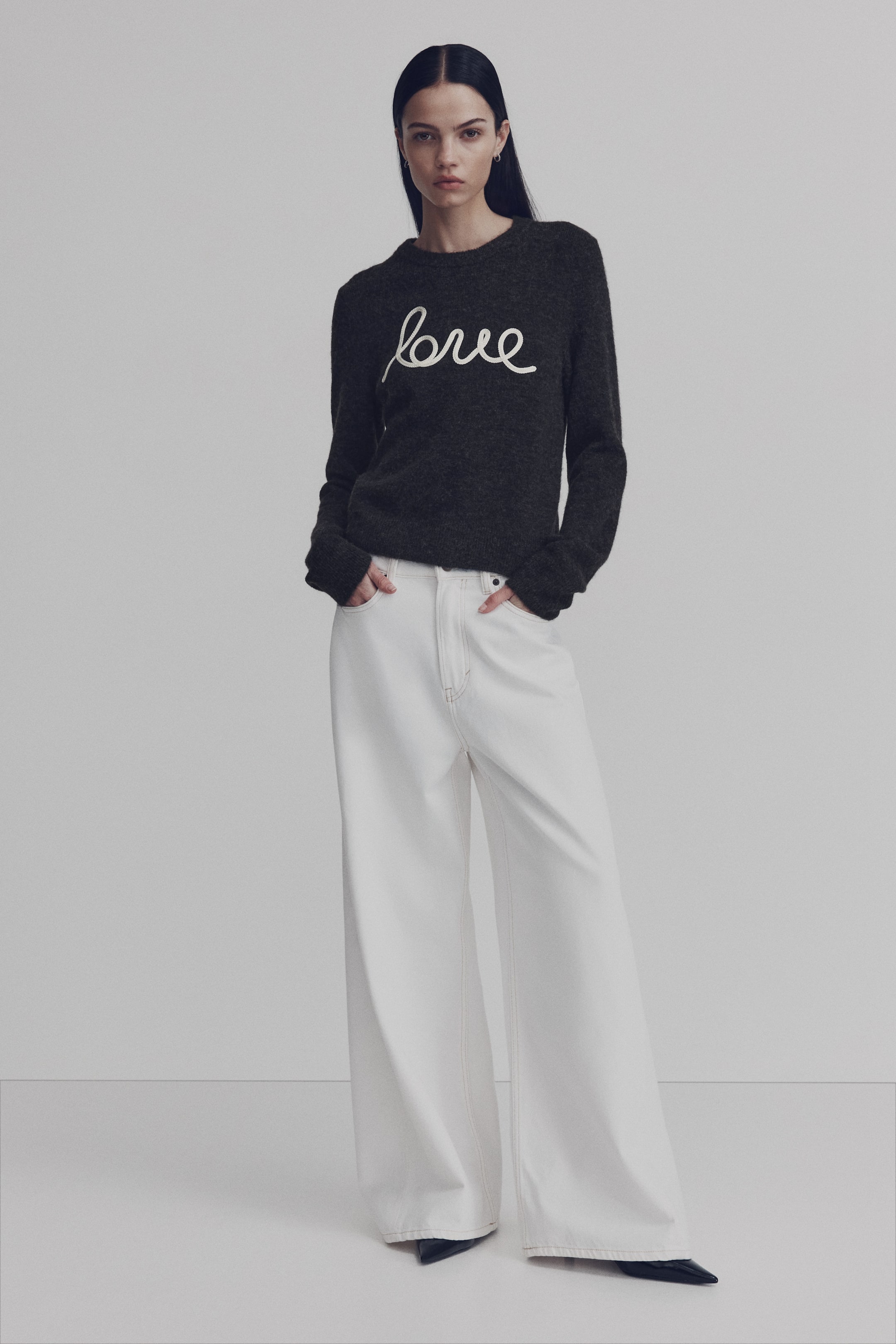 Größeres Bild ansehen: Pullover mit Applikation - Dunkelgraumeliert/Love - Ladies | H&M DE 2