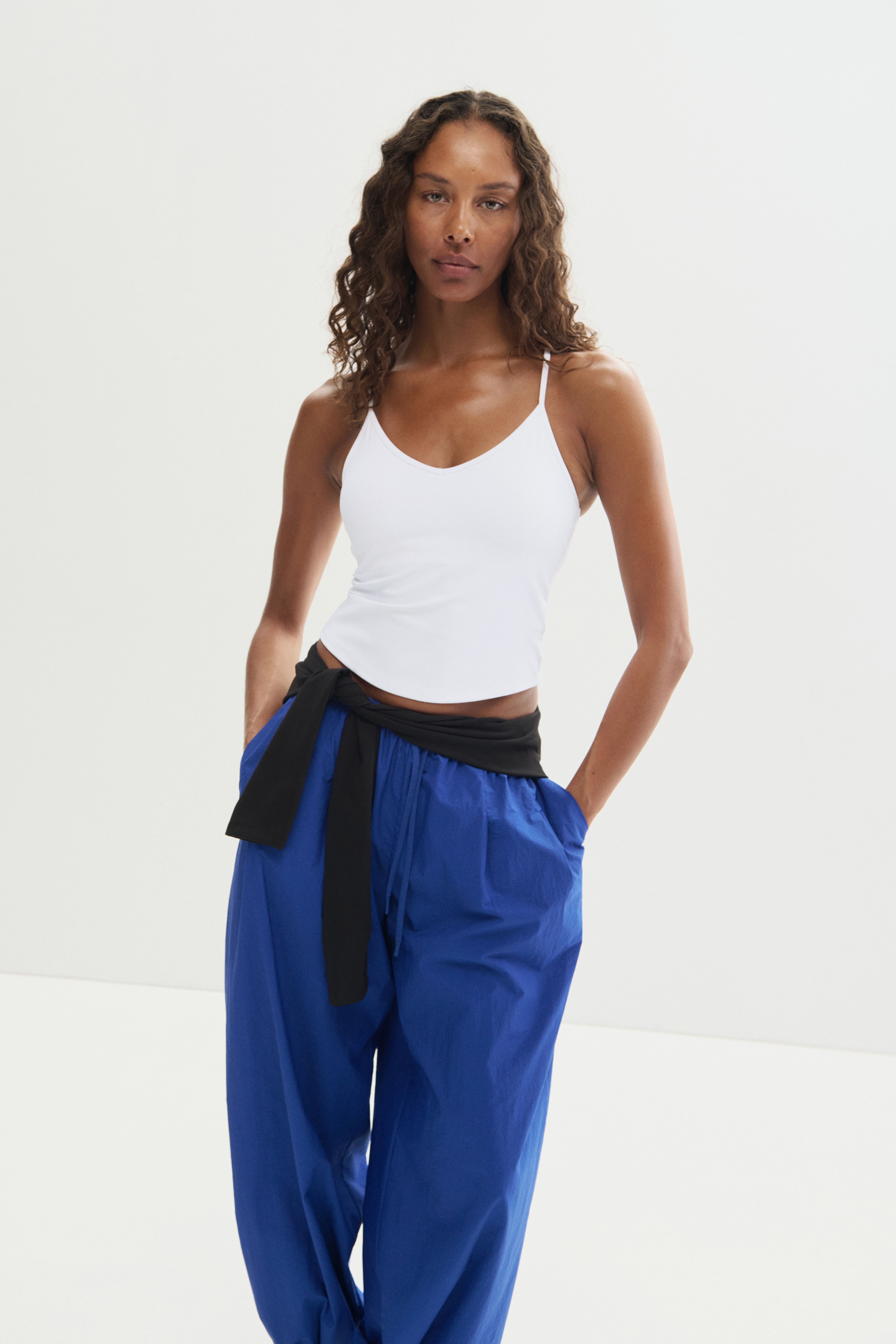 Shelf Bra Sports Tank Top with SculptMove™