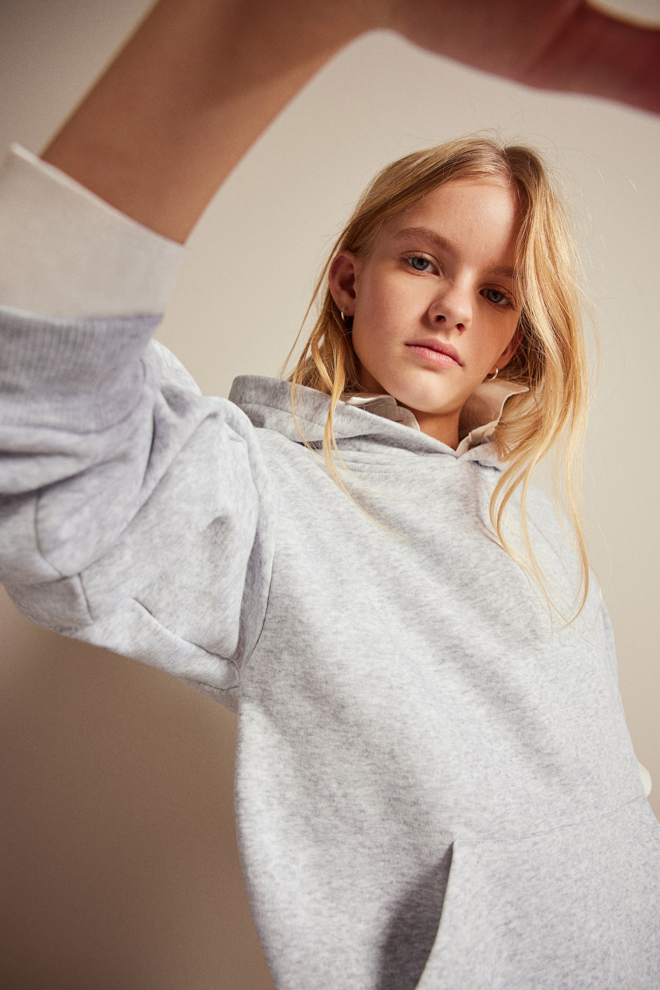 Oversized Hoodie - Long sleeve - Regular length - Light gray melange