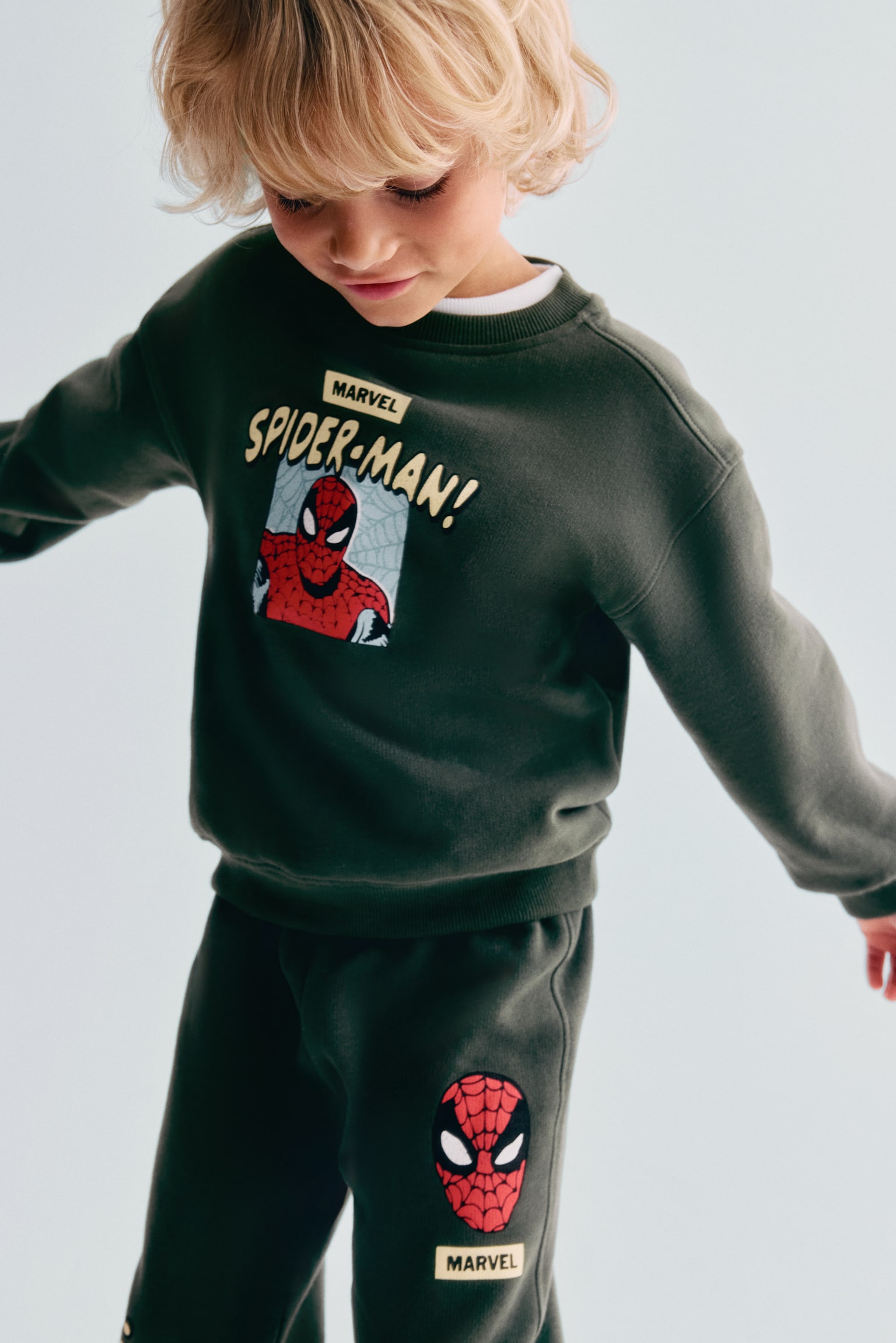 Детские комплекты H&M 2-Piece Printed Sweatsuit, цвет: Хаки зелёный — фото 3