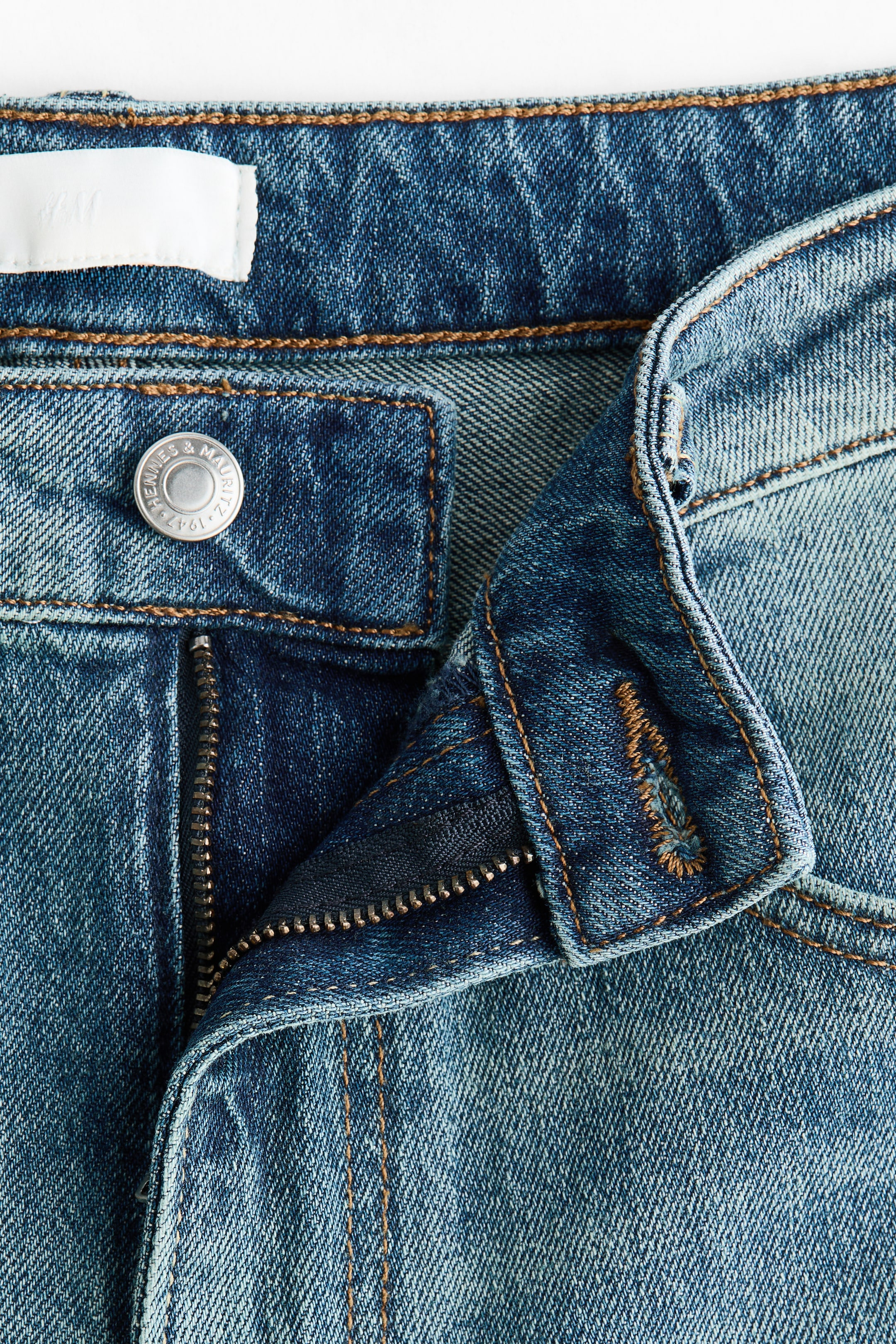 Bootcut High Waist Jeans