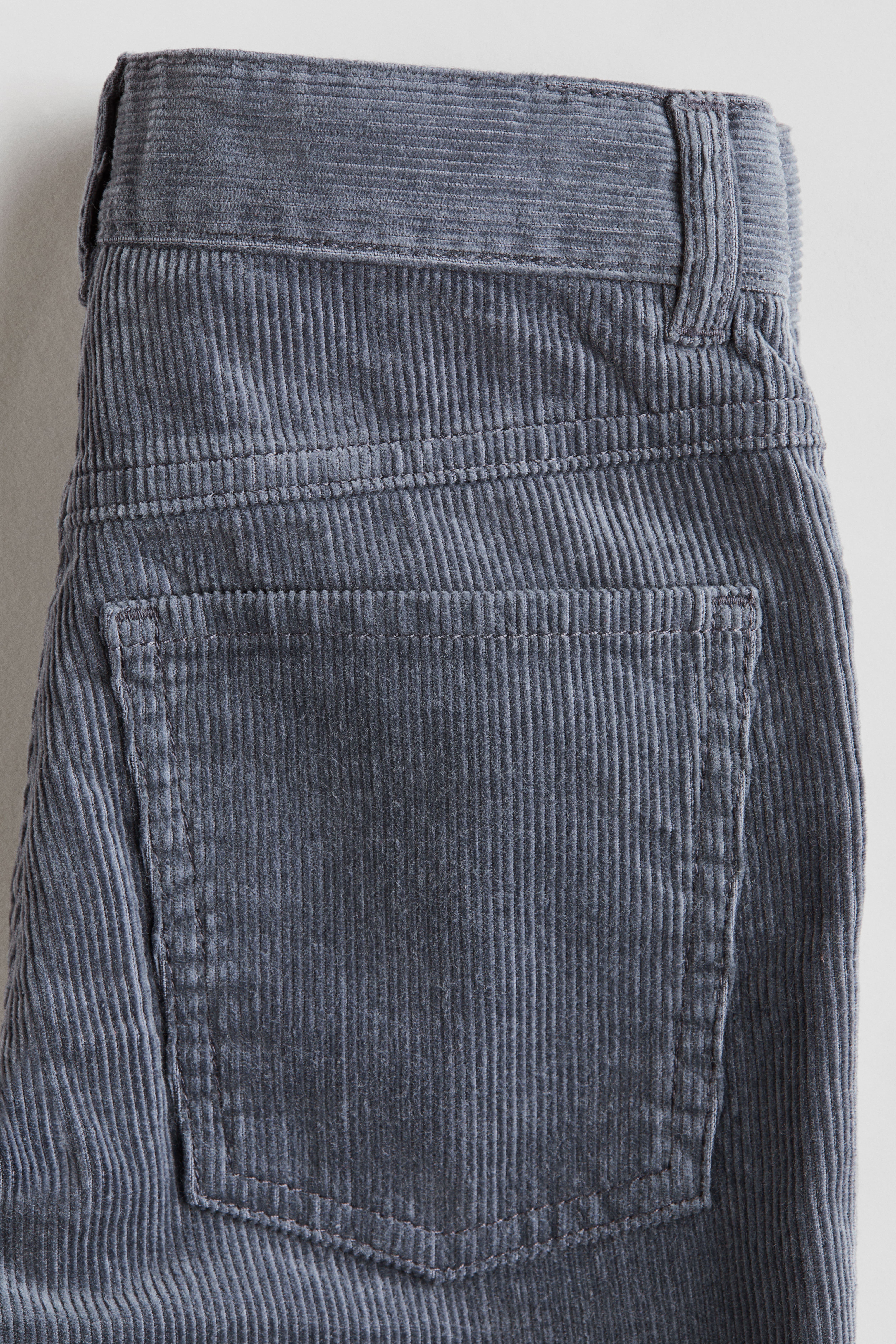 Pantalon décontracté en velours côtelé