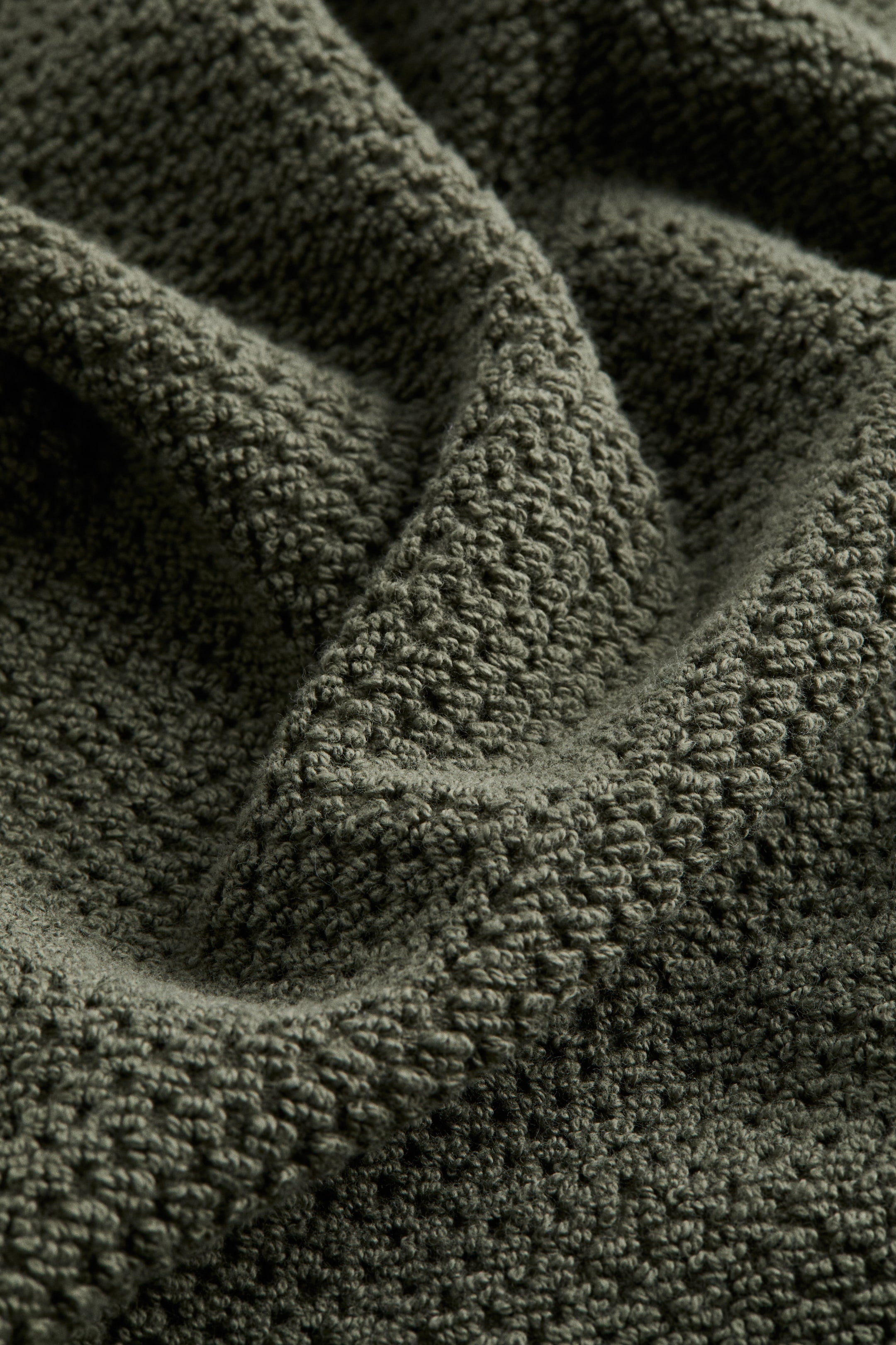 View larger image: Cotton terry bath towel - Dark green - Home All | H&M IN 3