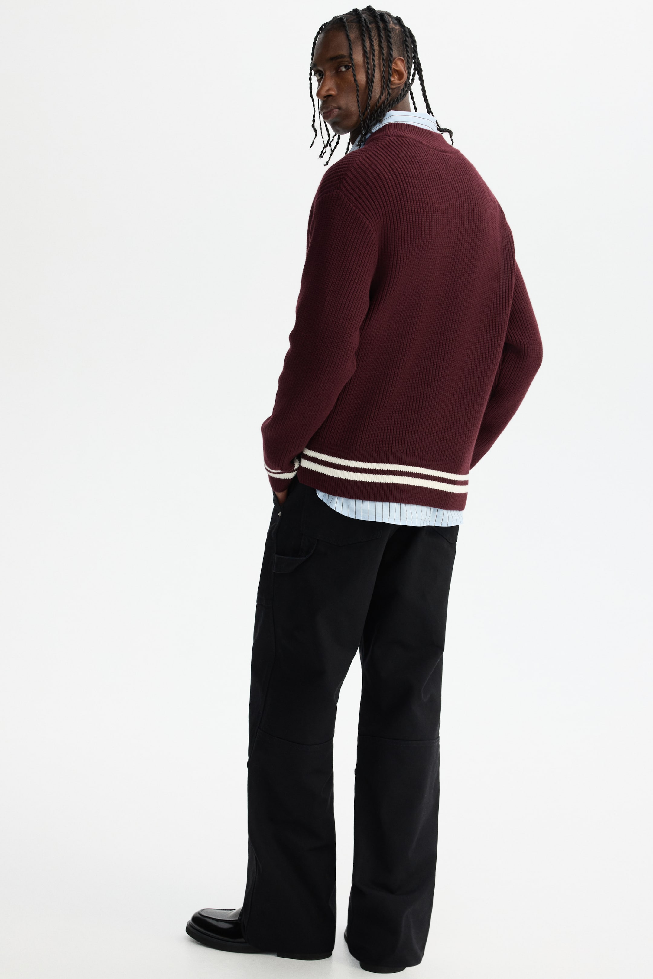 Ver imagen más grande: Jersey en punto de canalé Boxy Fit - Burdeos - HOMBRE | H&M ES 4