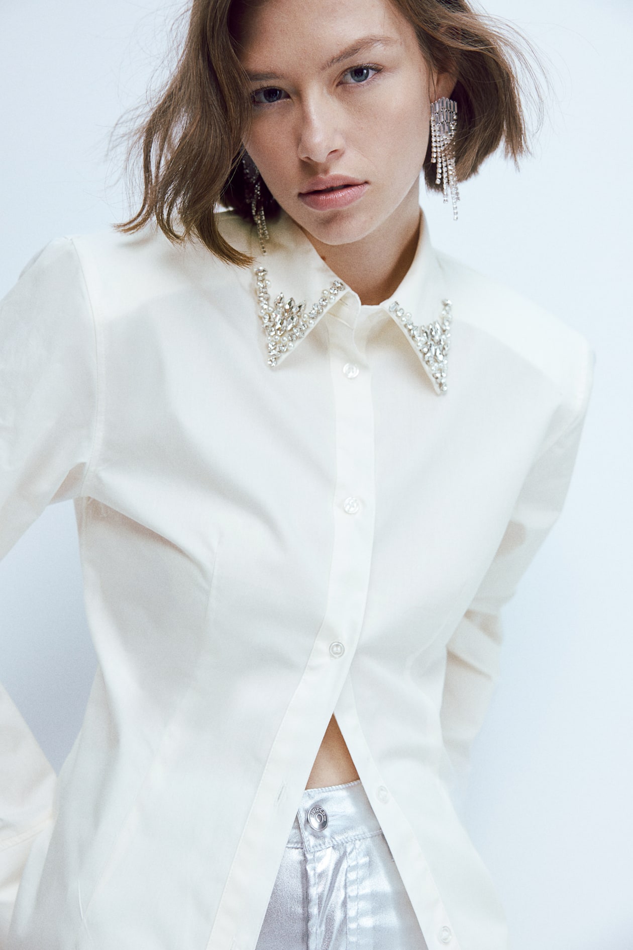 Embellished Poplin Shirt - Long sleeve - Long - Cream - Ladies | H&M US