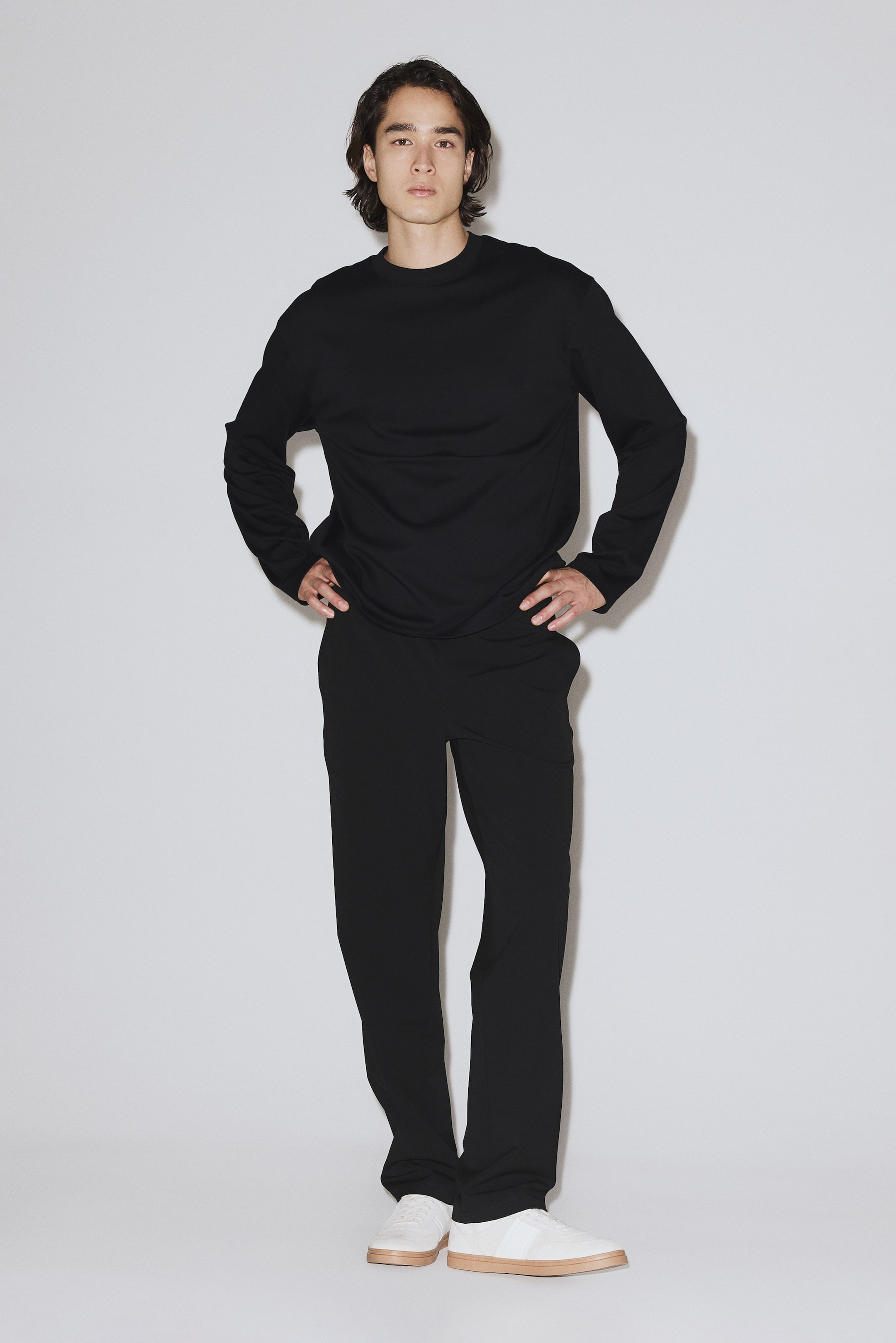 Мужские футболки H&M Cooling Relaxed-Fit Long-Sleeved T-Shirt — фото 4