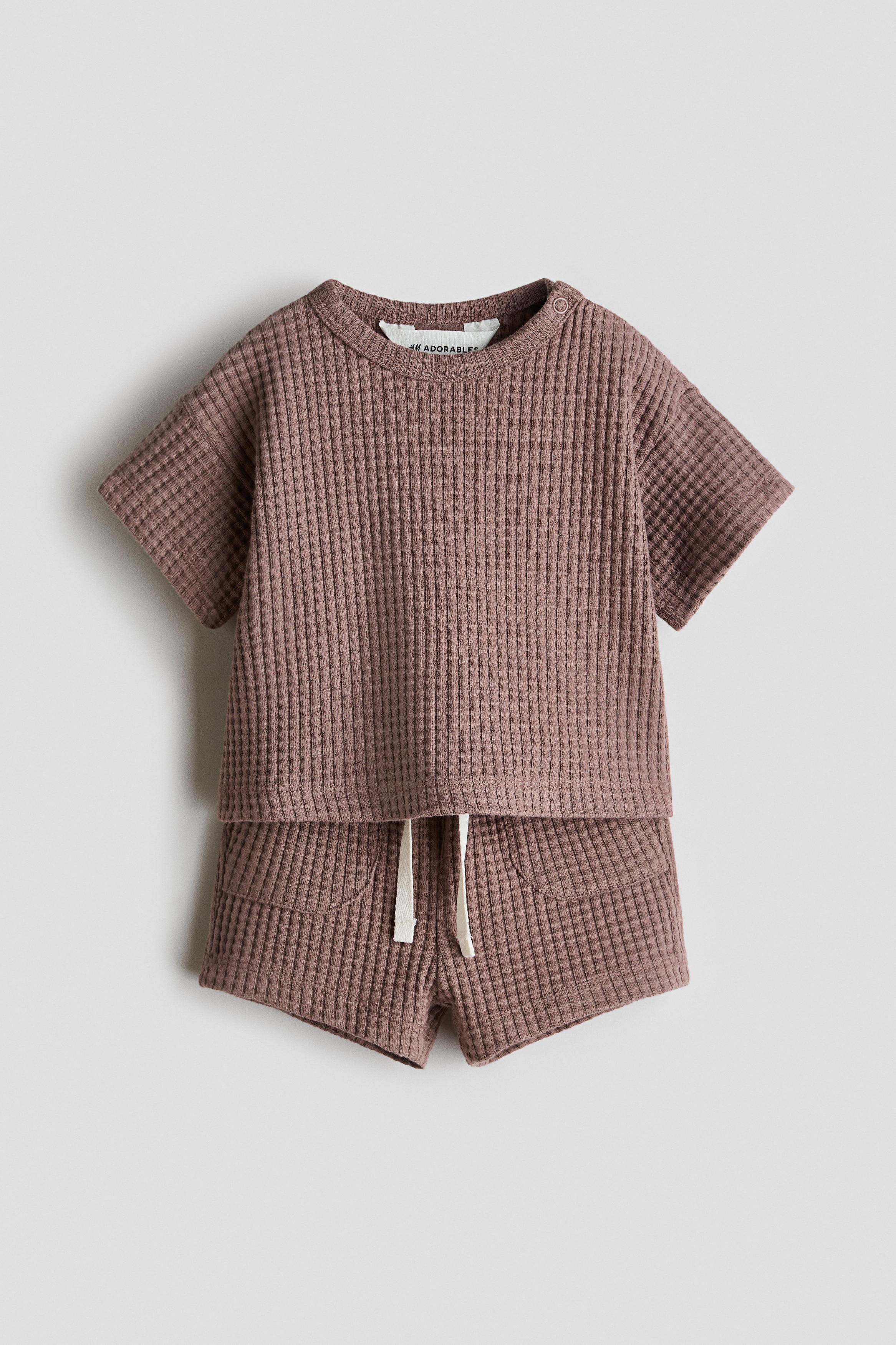 2-piece waffled cotton setModel