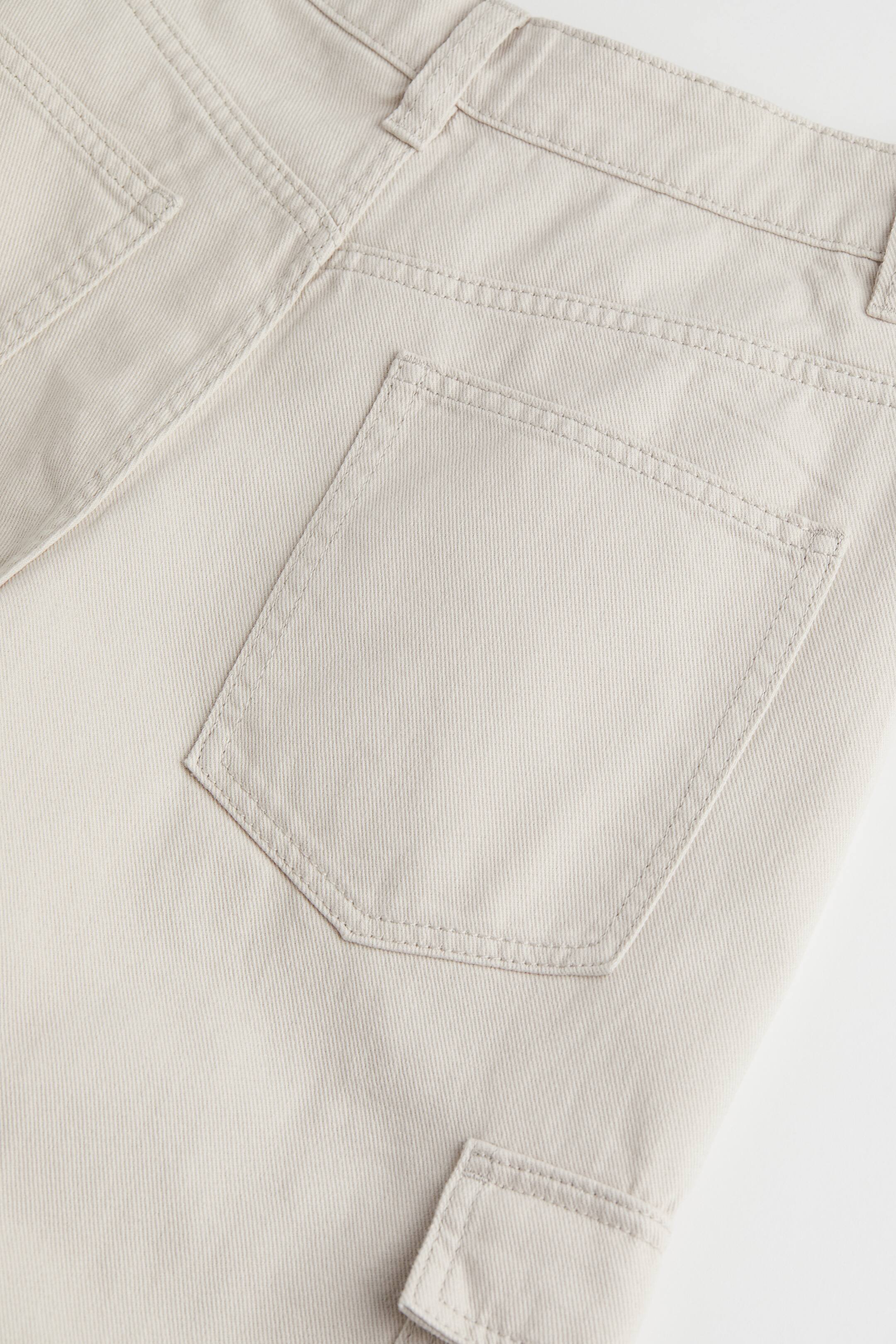 View larger image: 90s Baggy High Waist Jeans - Light beige - Ladies | H&M IN 2