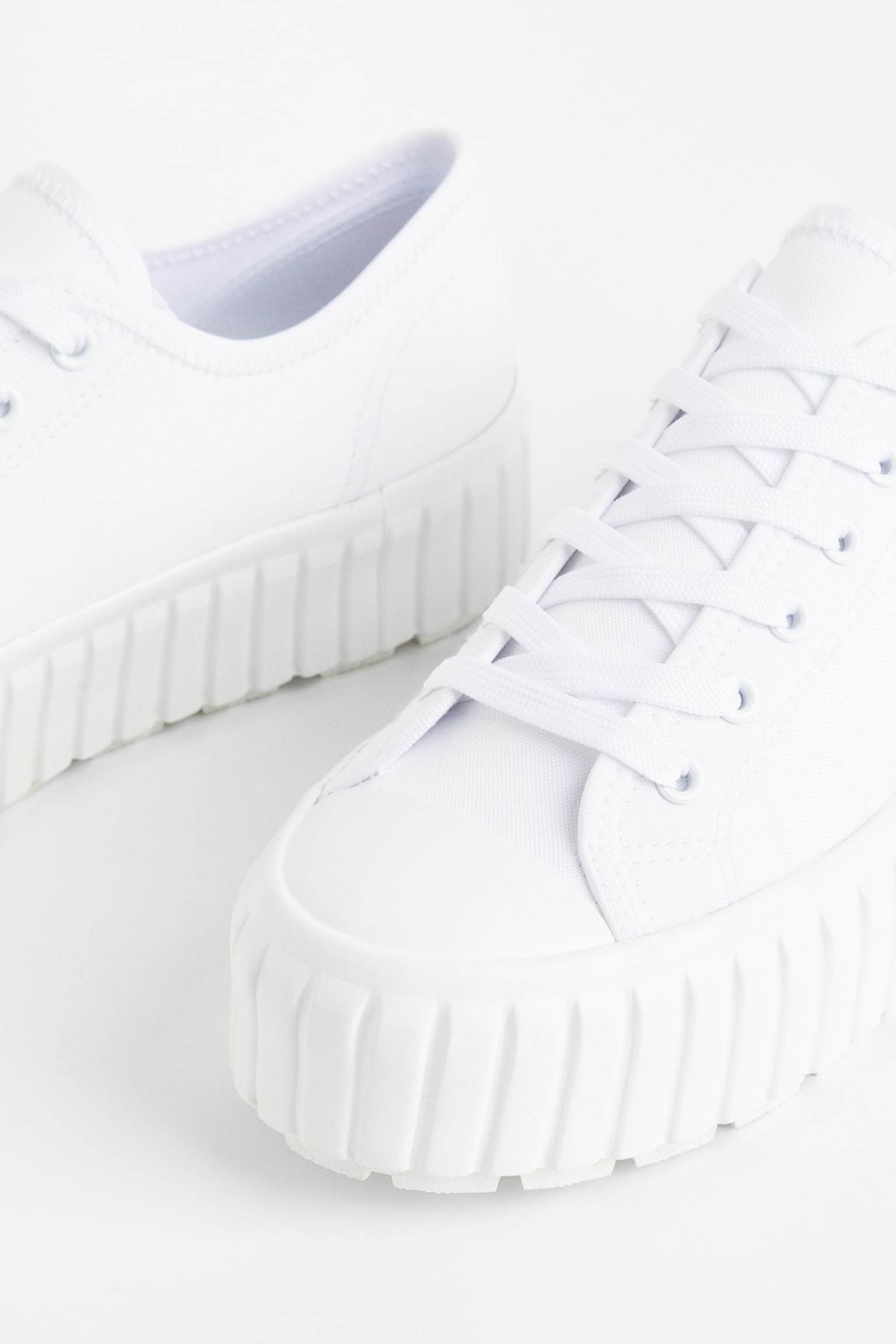 Chunky Platform Sneakers - White/Light blue - 3