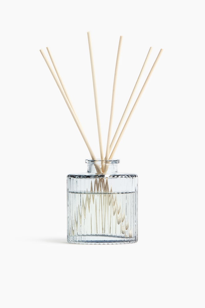 Reed diffuser - Cashmere Cloud/Lily Of The Valley/Apple Blush - 1