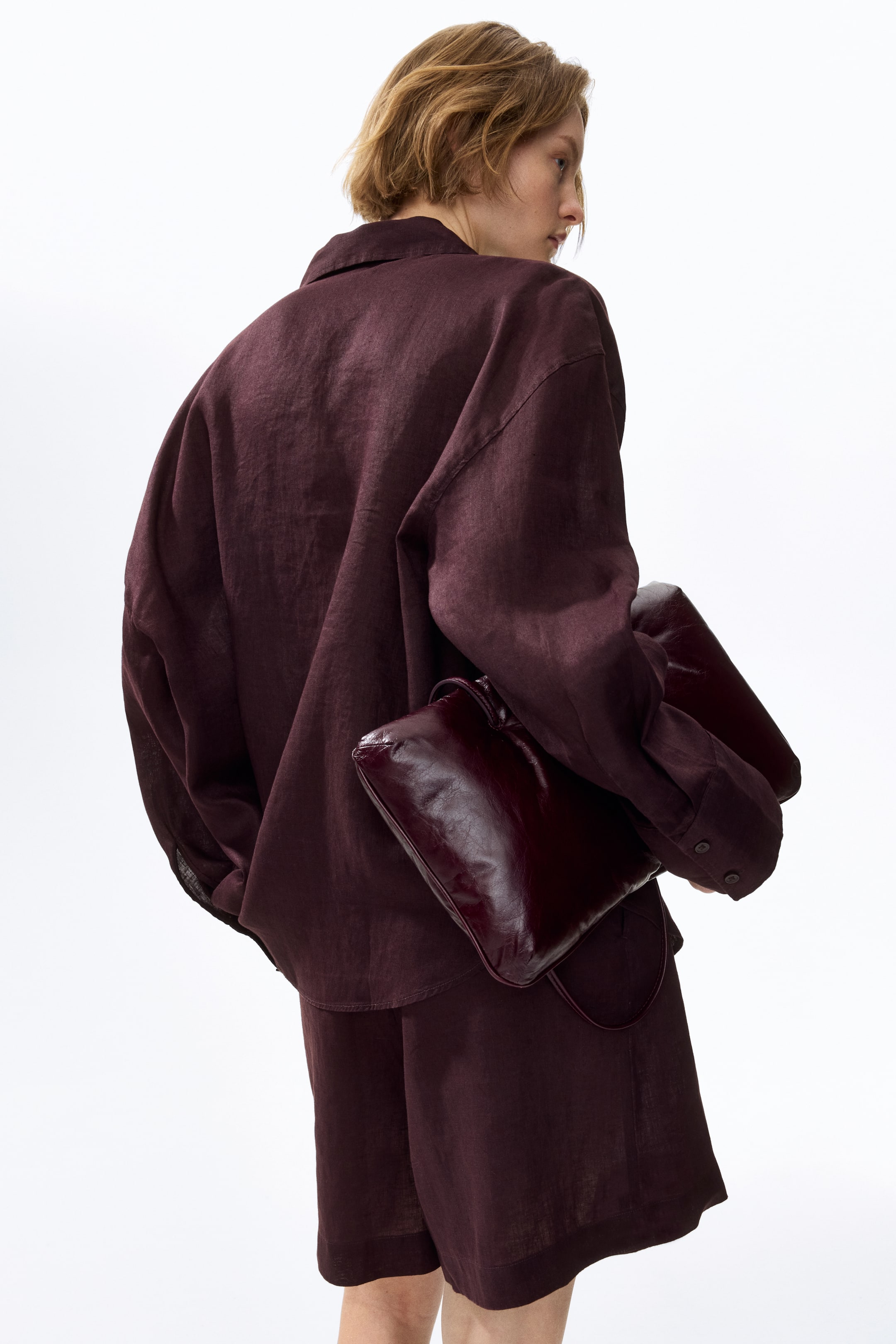 View larger image: Oversized linen shirt - Dark brown - Ladies | H&M 1