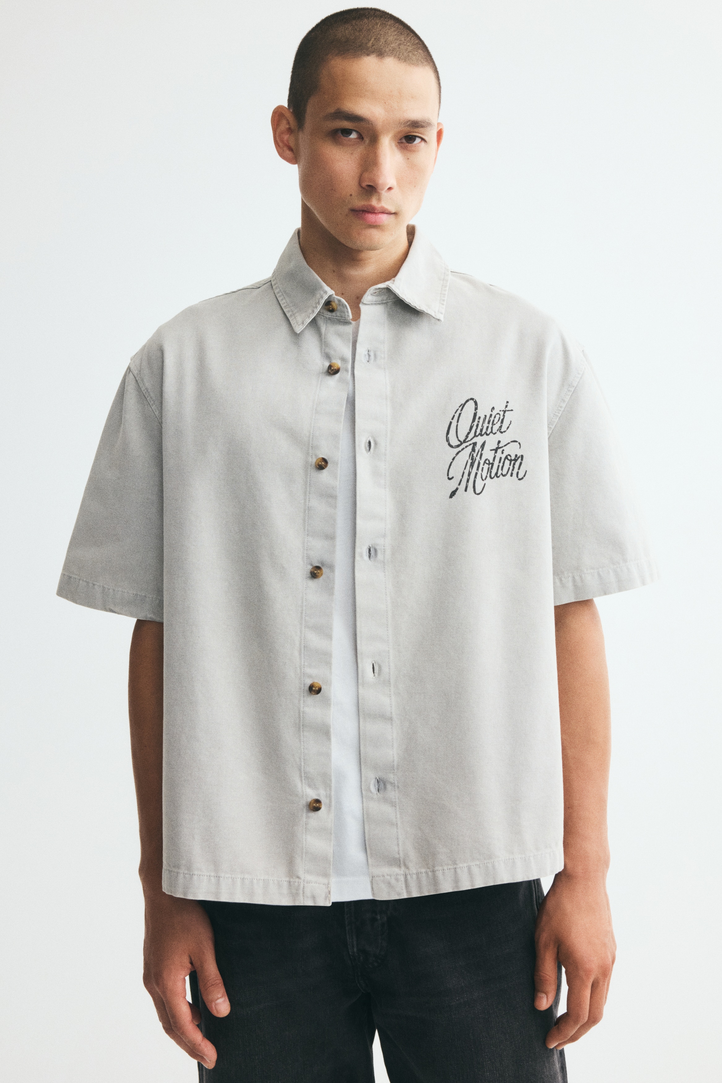 Áo sơ mi cotton ngắn tay Relaxed Fit - Màu be xám nhạt/Quiet Motion/Màu tím đậm/Eastside